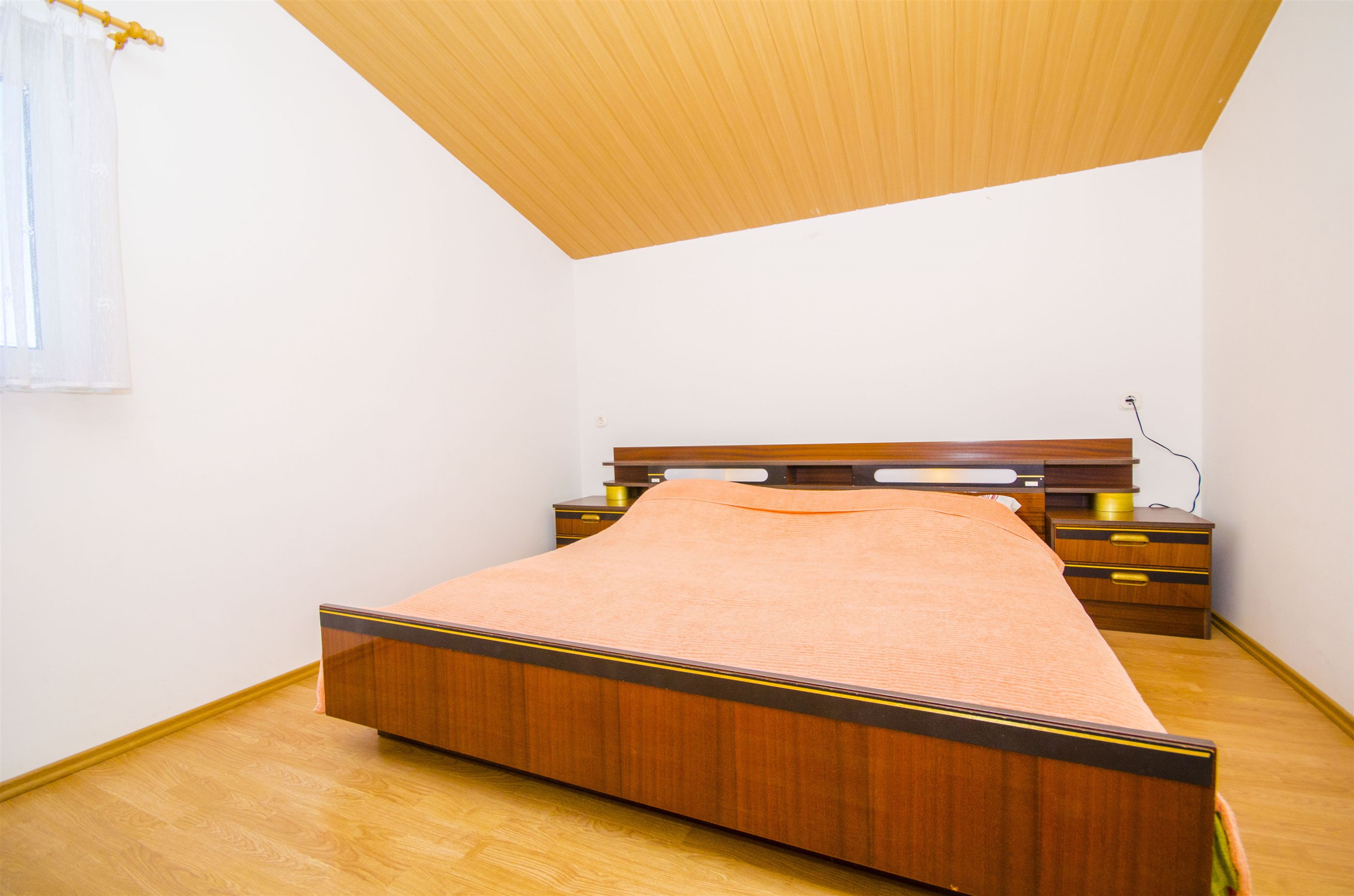 Apartments Nada 28271-A2