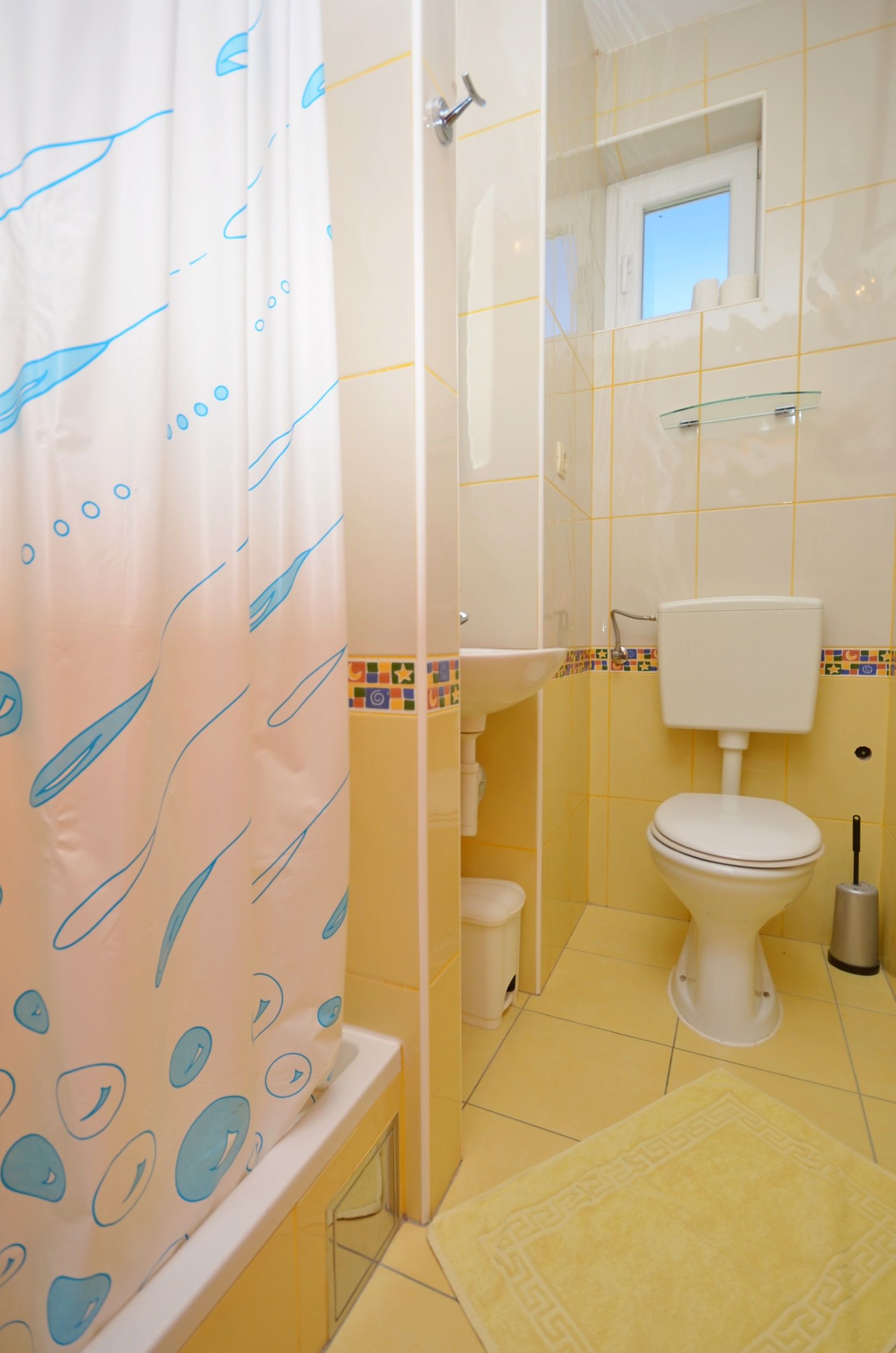 Apartments and Rooms Mare 11171-A1