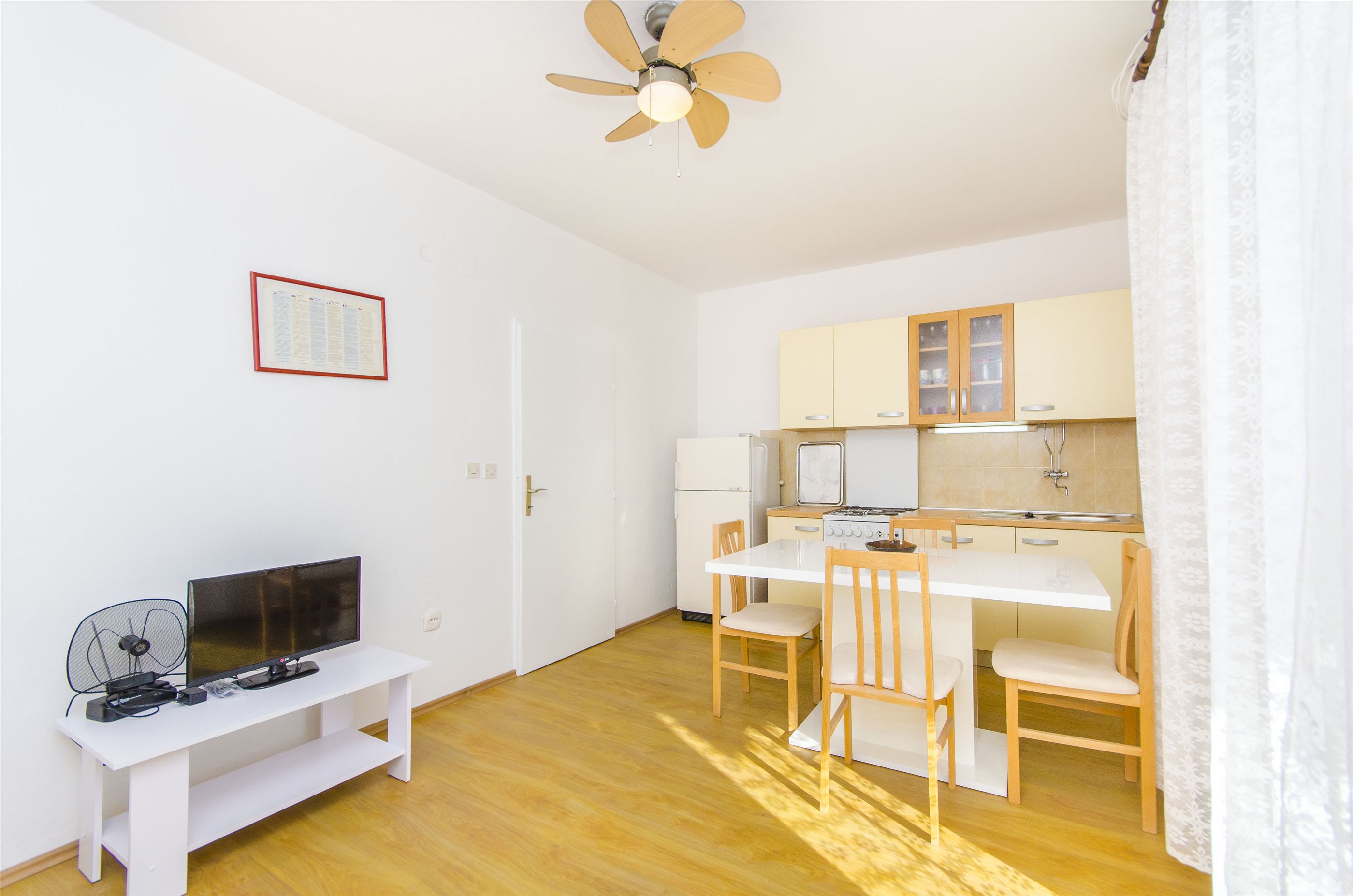 Apartments Ana 43561-A1
