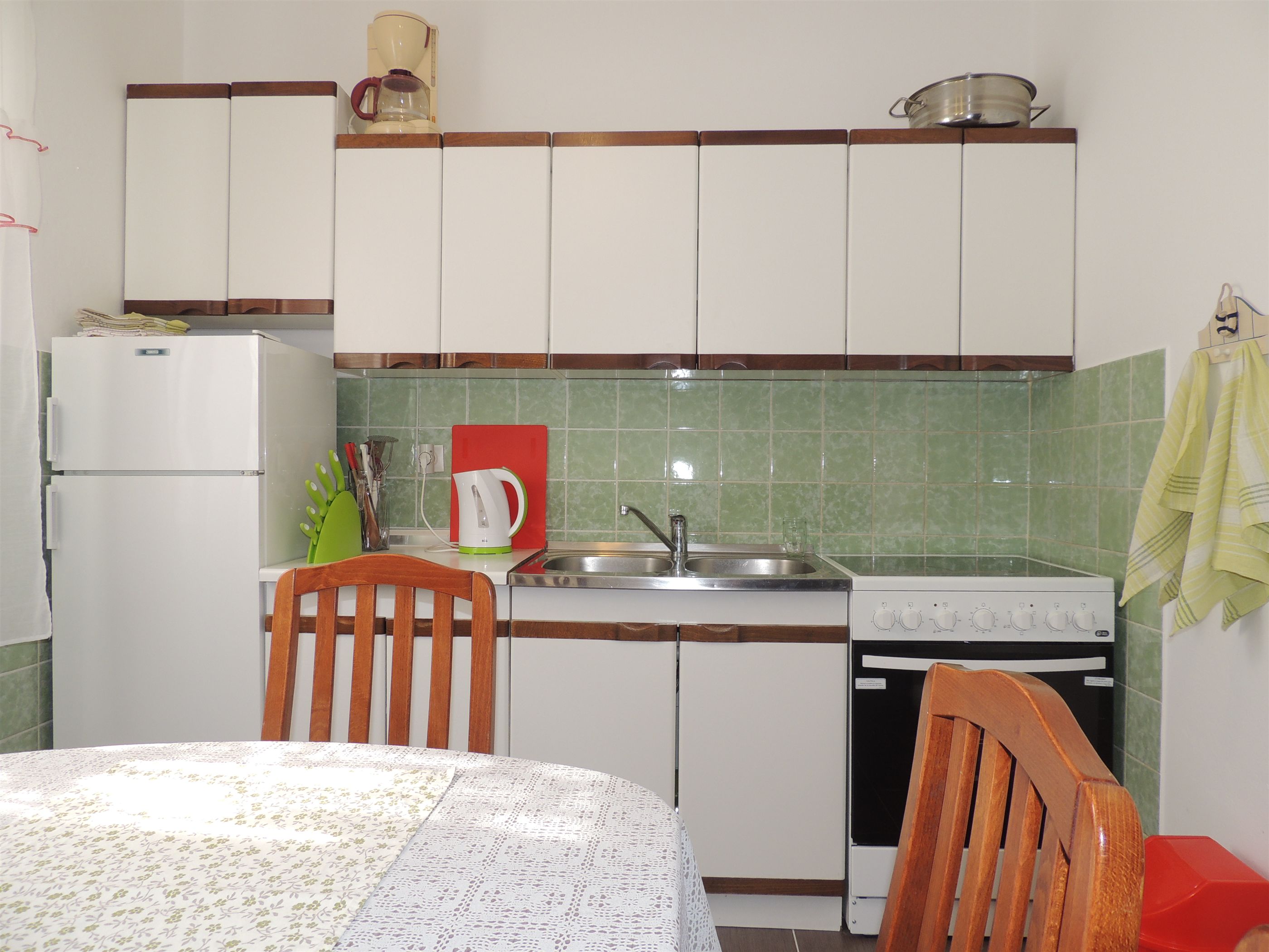 Apartments Nikolina 94083-A1