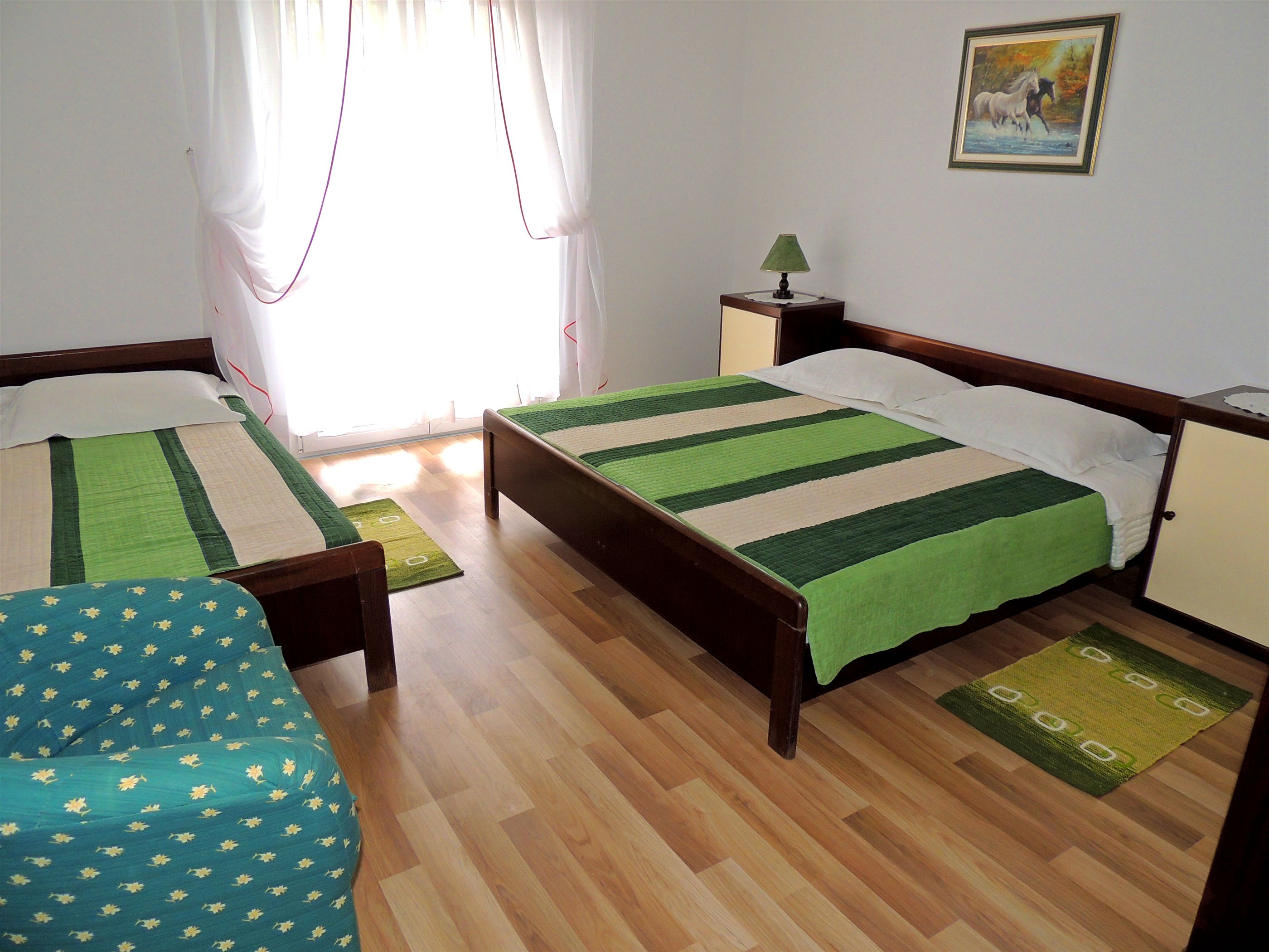 Apartments Nikolina 94083-A1