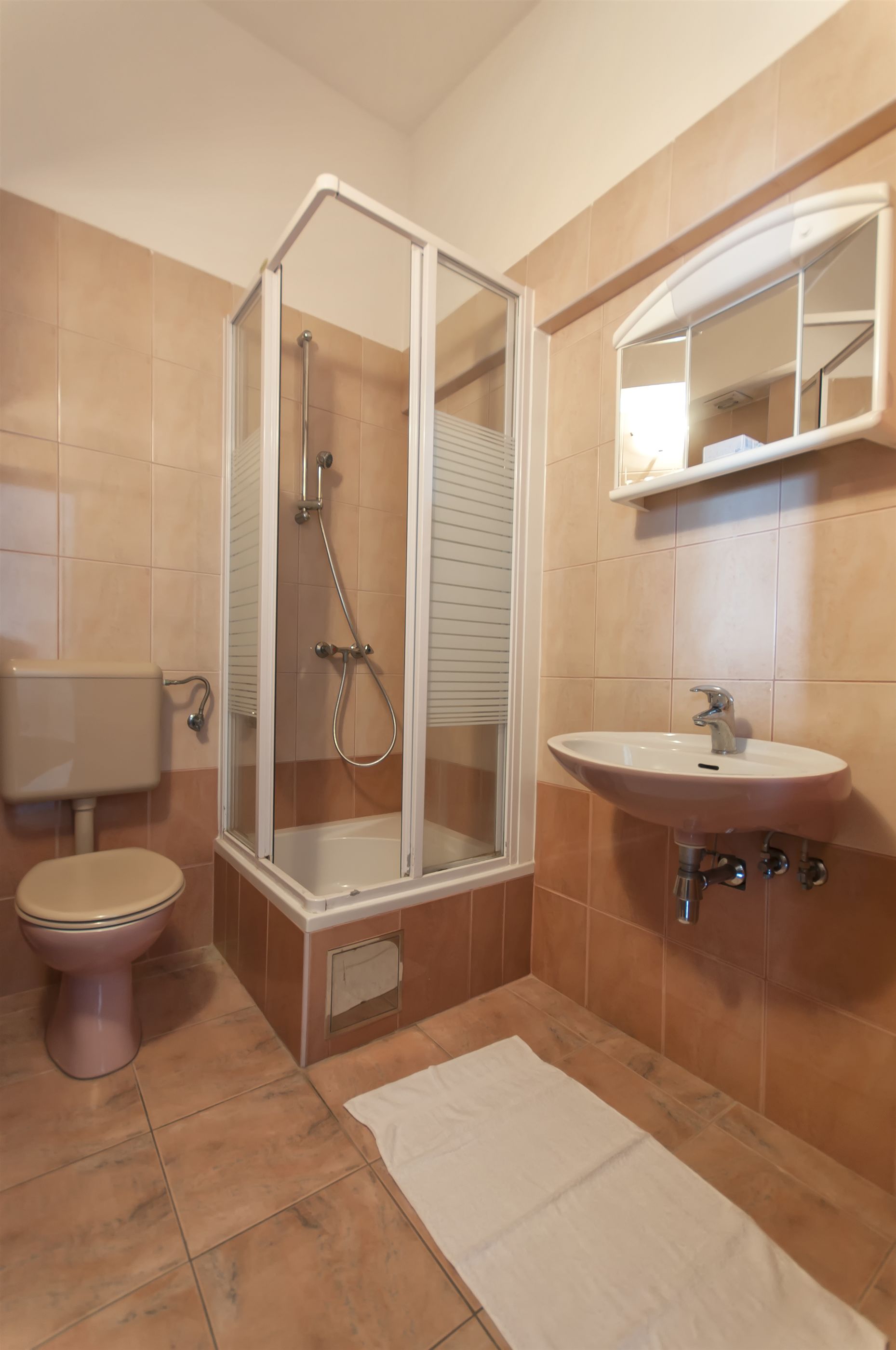 Apartment and Rooms Ivan 45191-A14