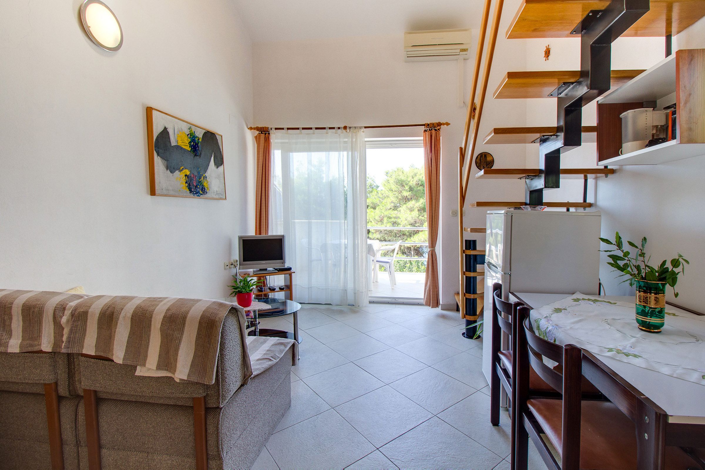 Apartments Lela 94009-A2