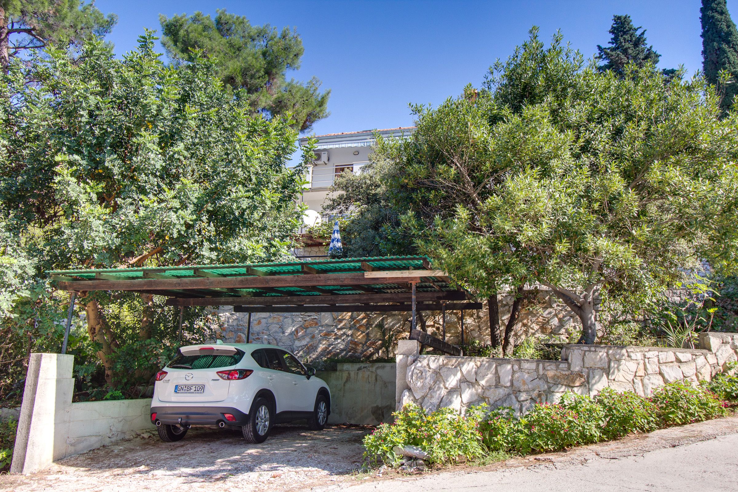 Apartments Lela 94009-A2