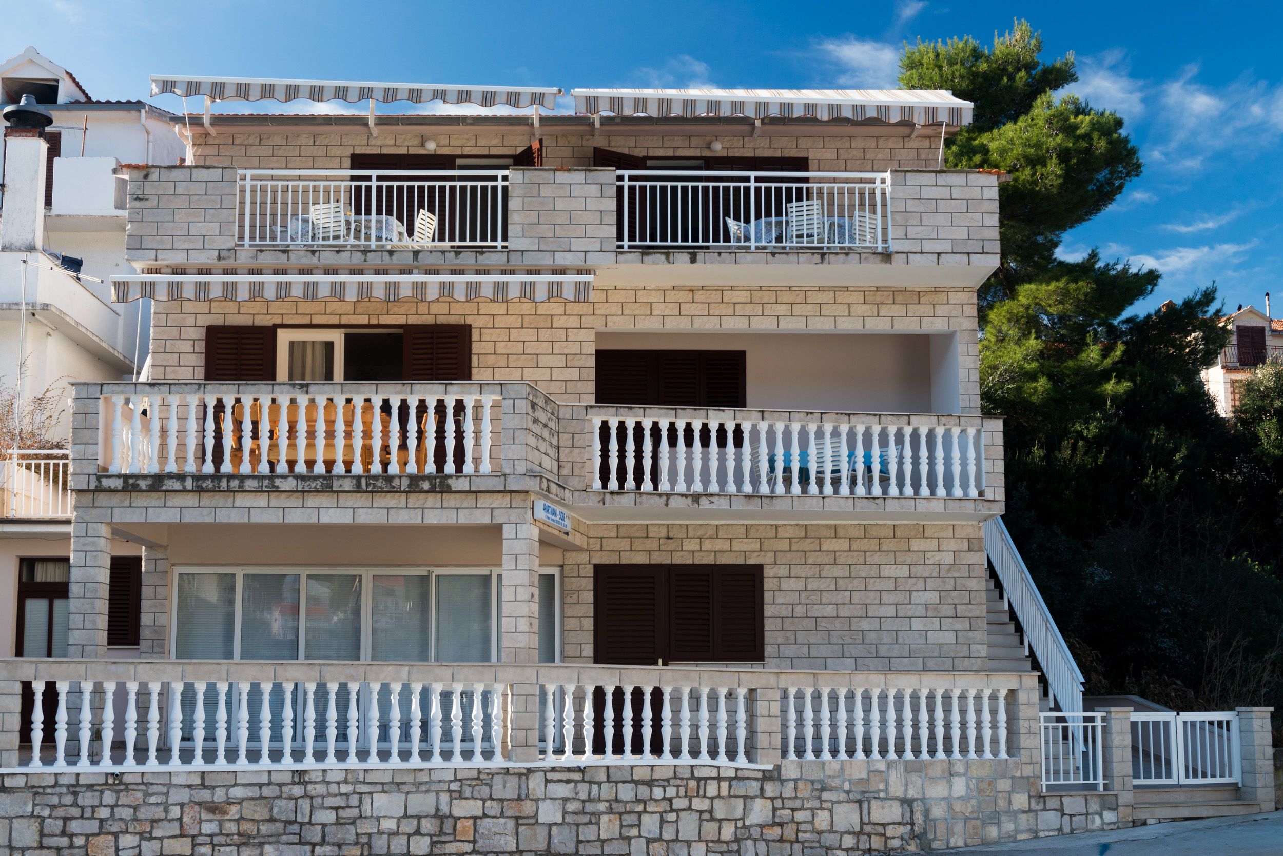 Apartments Vesna 10881-A3