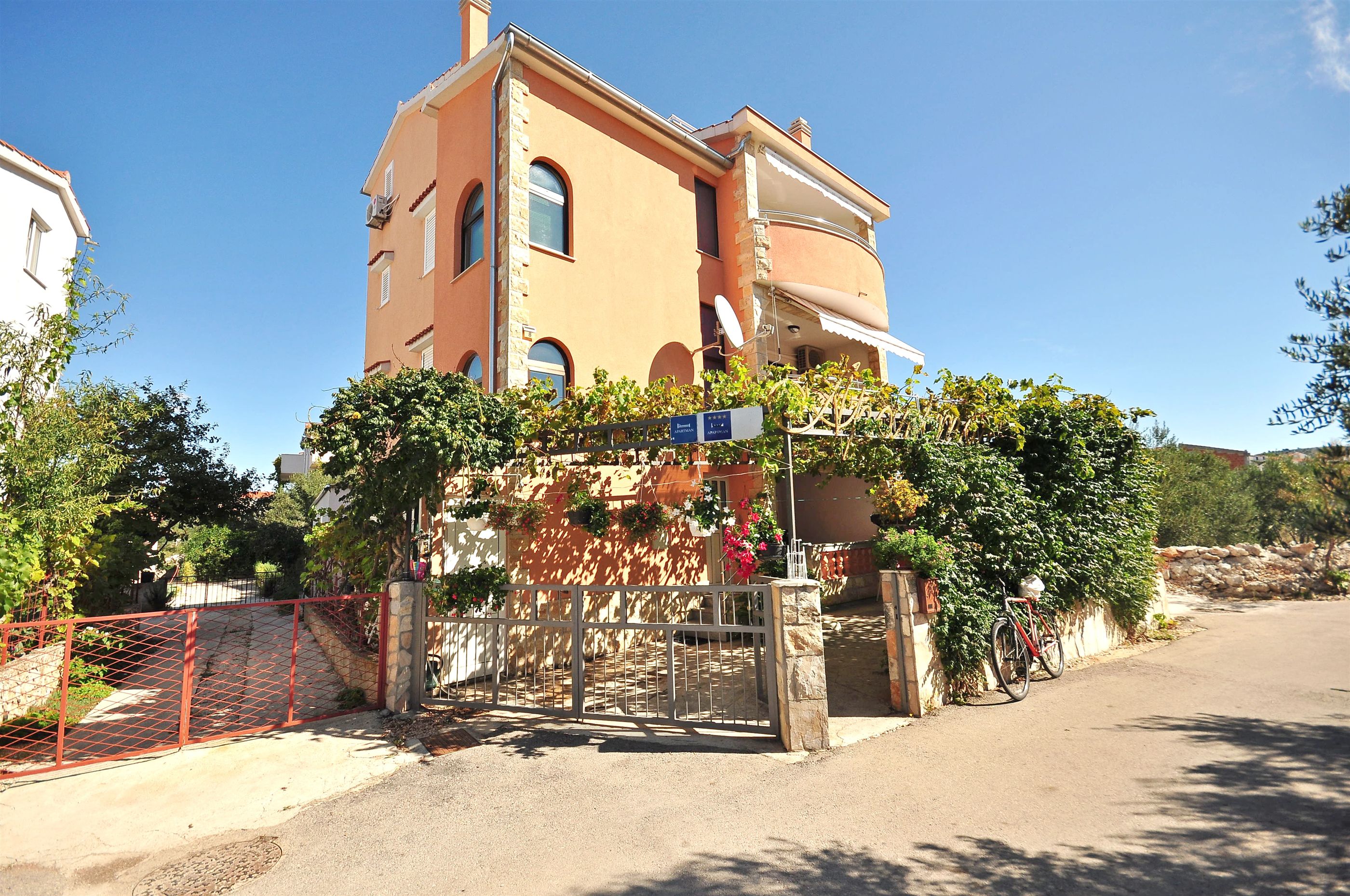 Apartments Roje 10991-A3