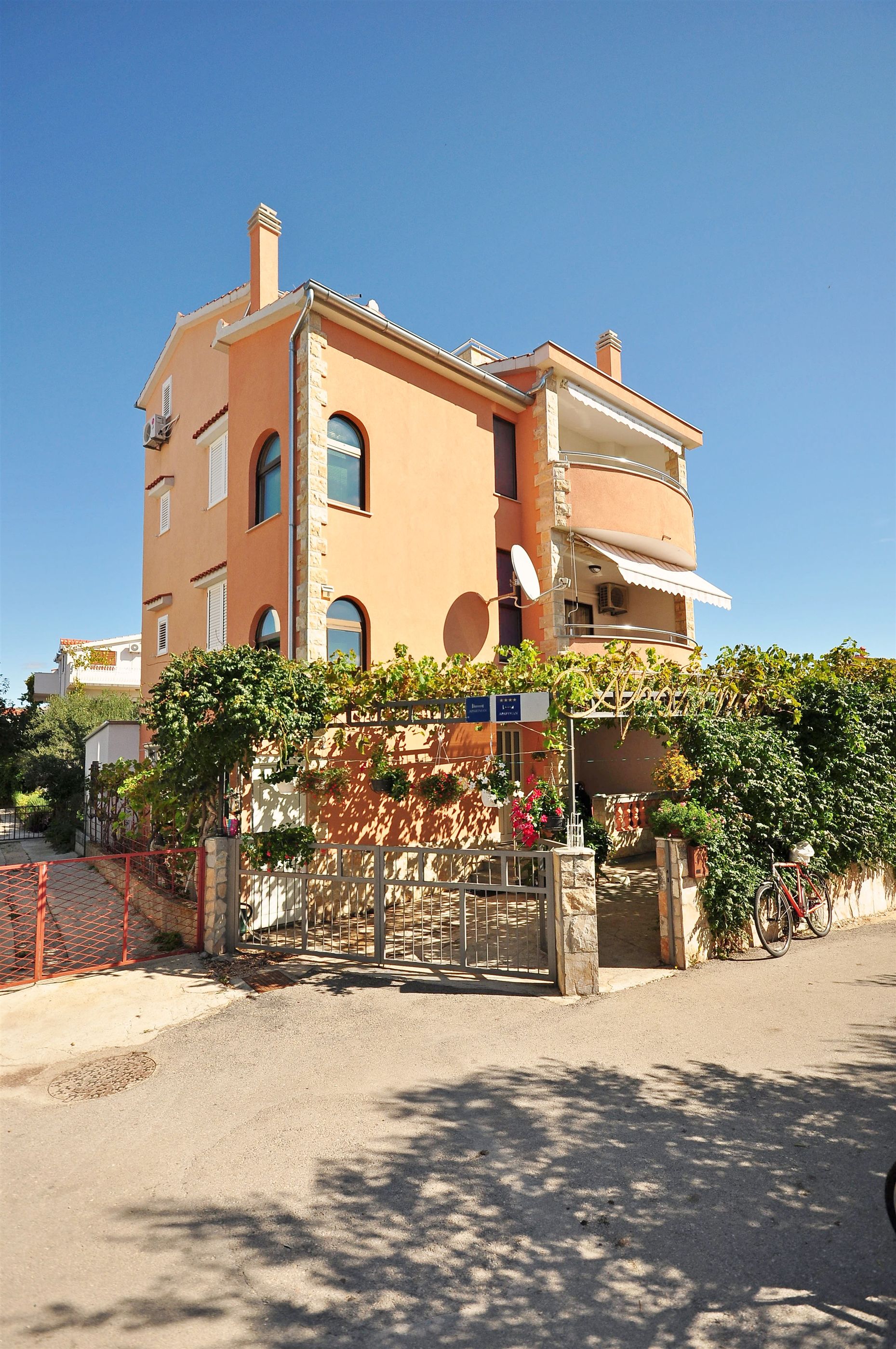 Apartments Roje 10991-A3