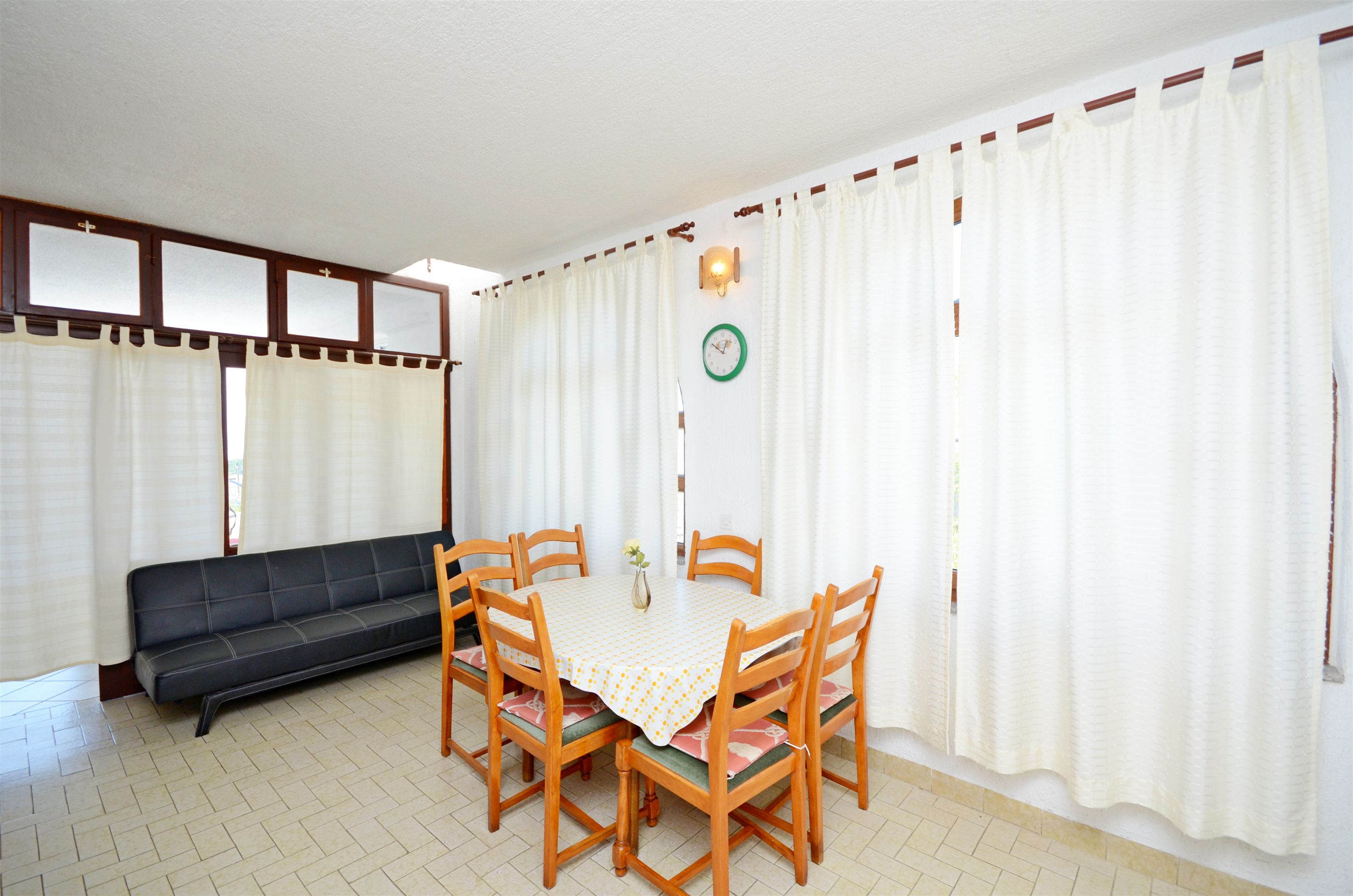 Apartments Verica 37591-A1