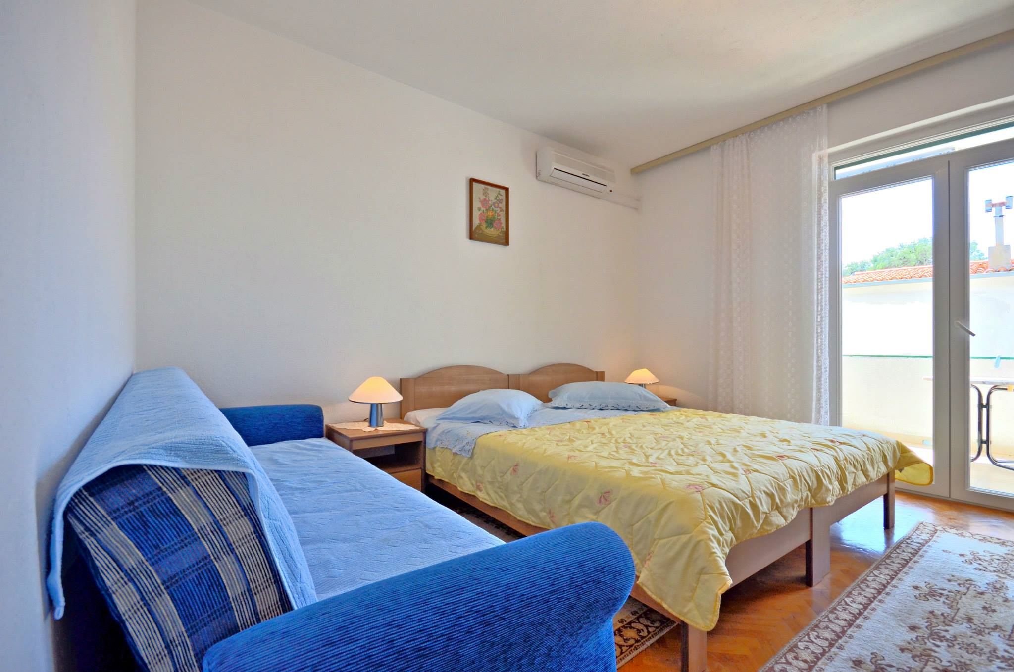 Apartments and Room Marin 13221-S1