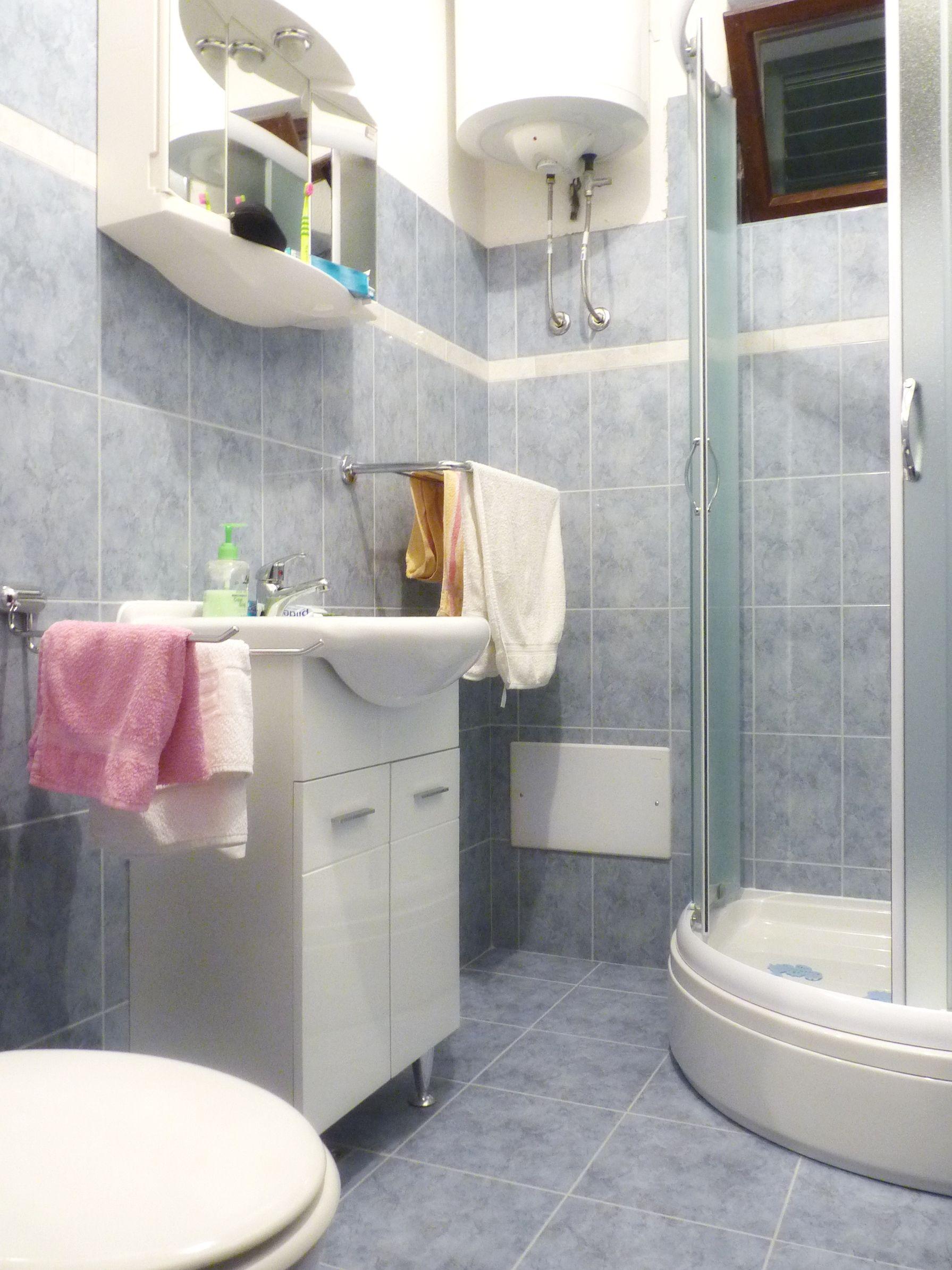 Apartments and Room Marin 13221-S1