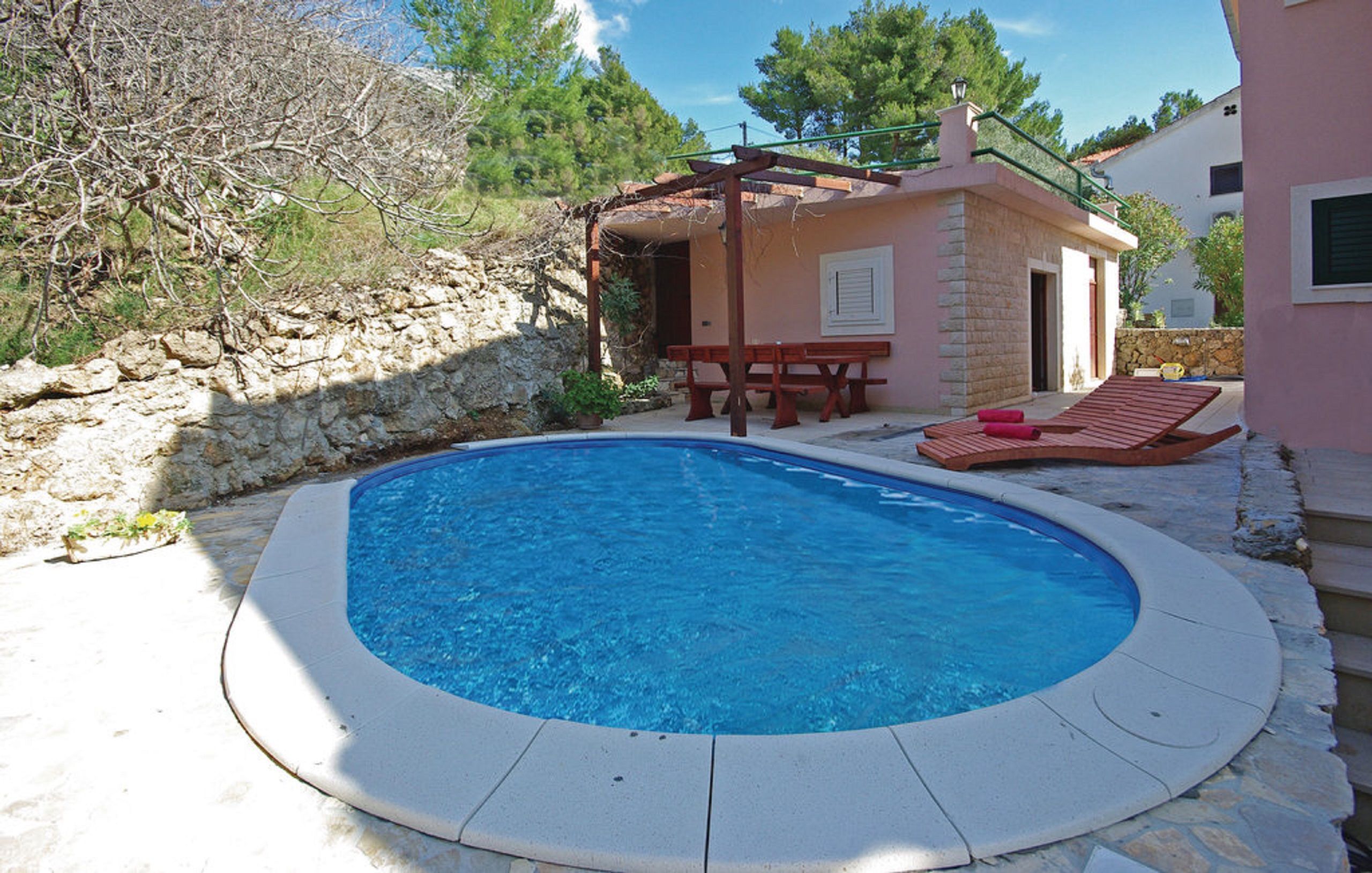House Ivan 39941-K1
