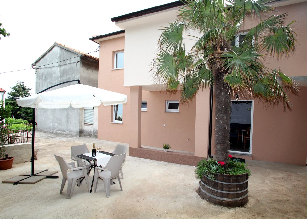 Apartment Ivana 63823-A1
