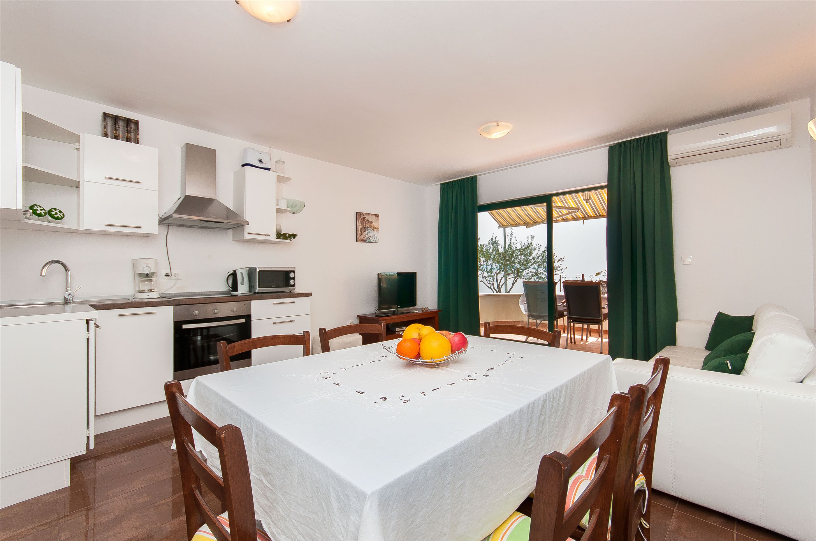 Apartments Sanja 13411-A1