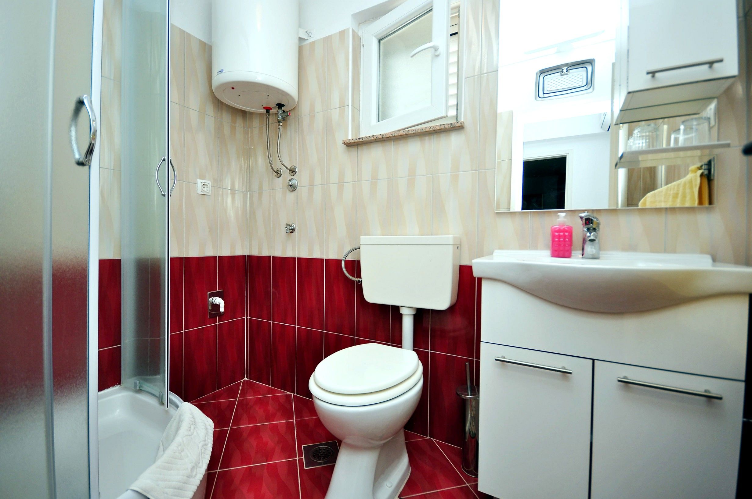 Apartment Violet 28611-A1