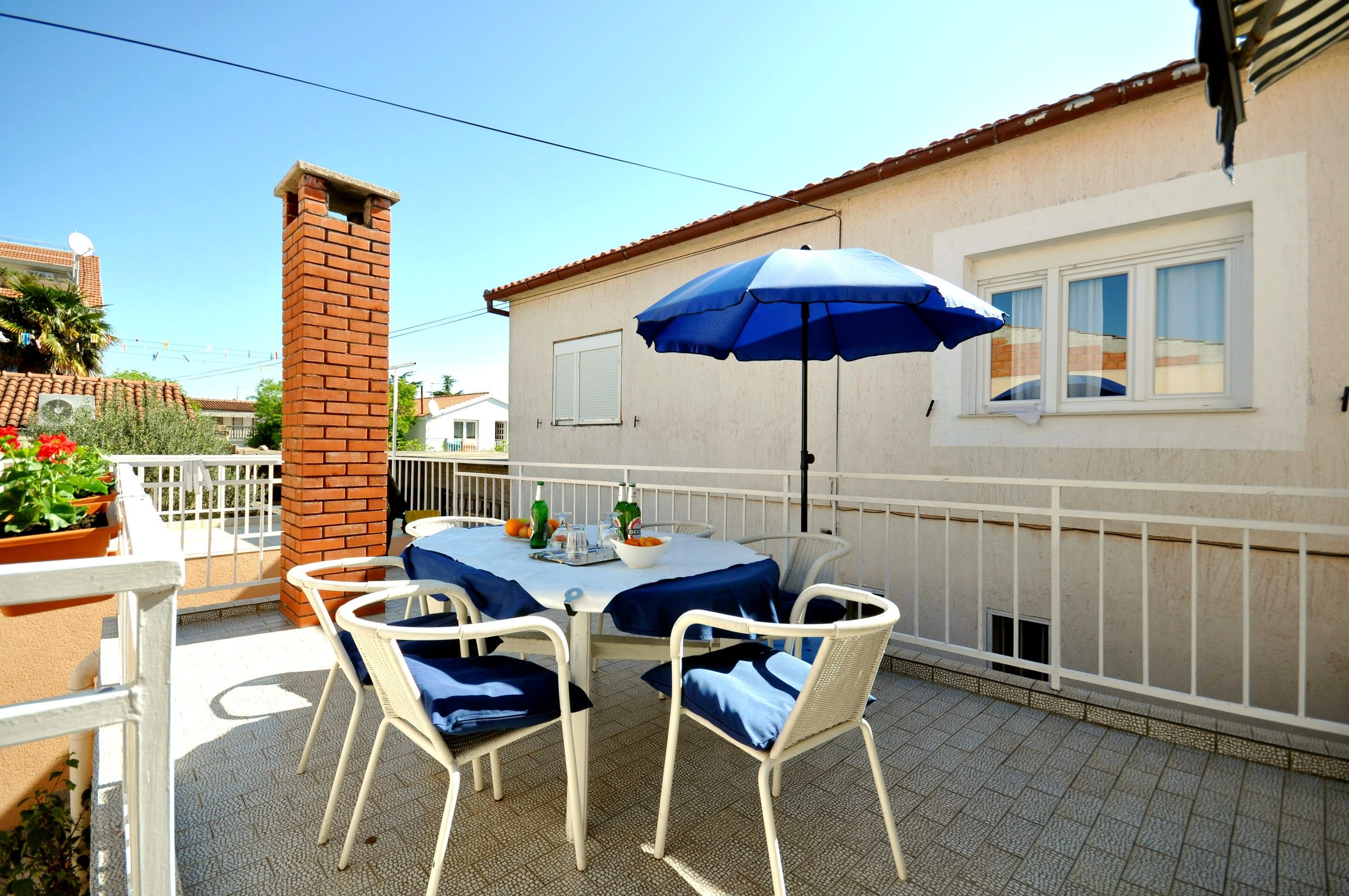 Apartment Violet 28611-A1