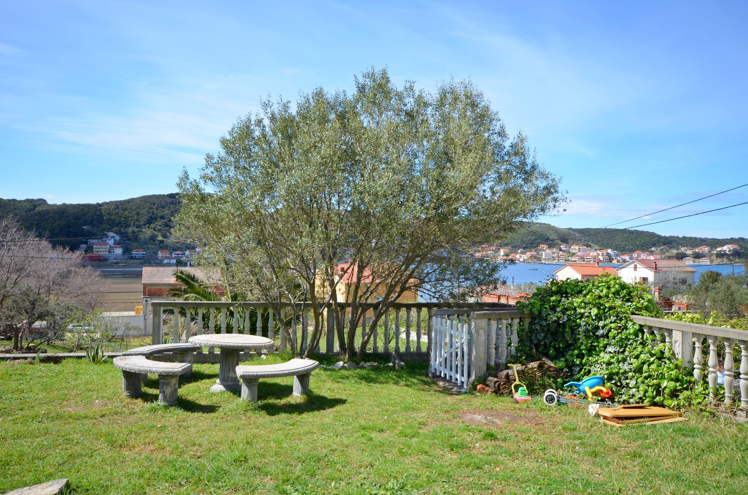 House Branka 85851-K1
