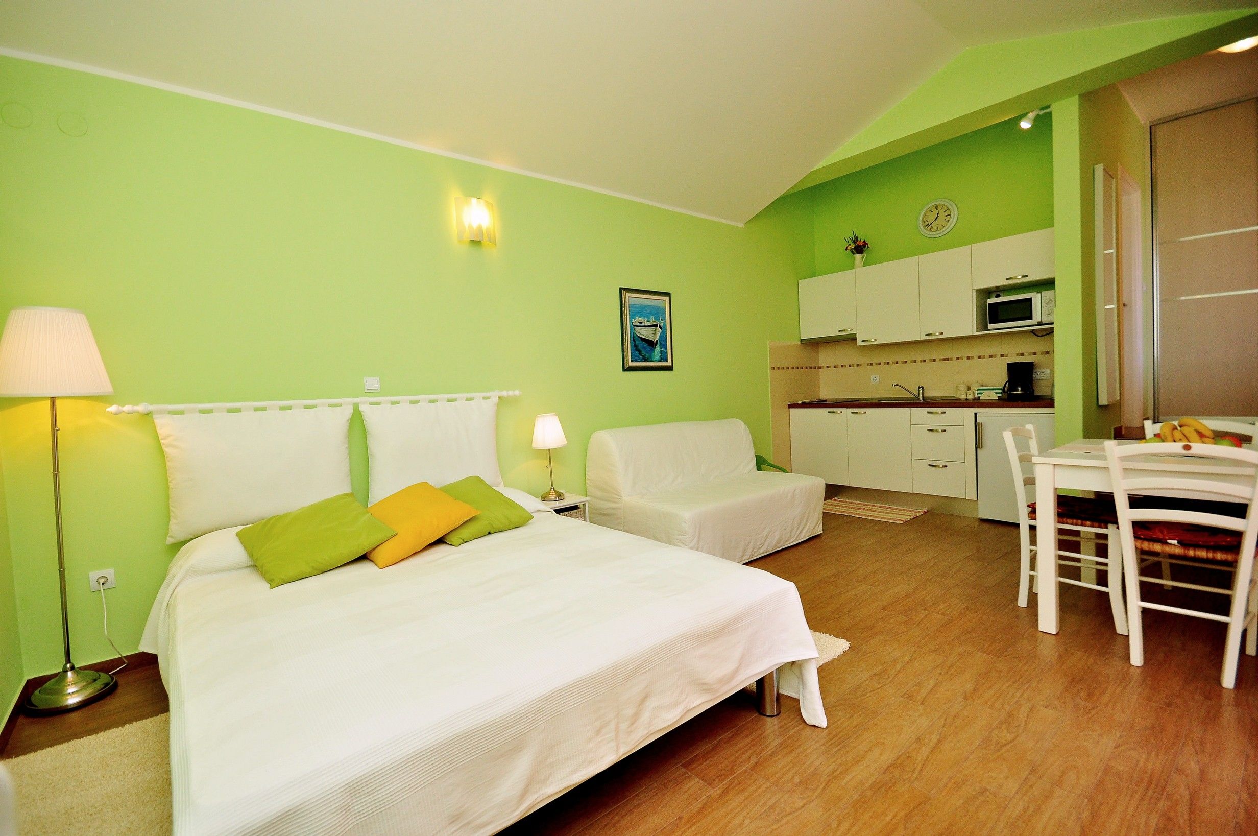 Apartments Petra near beach 70851-A1