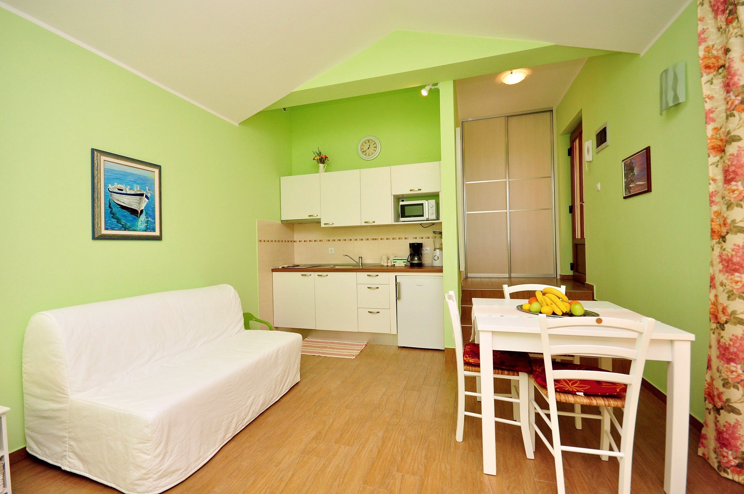 Apartments Petra near beach 70851-A1