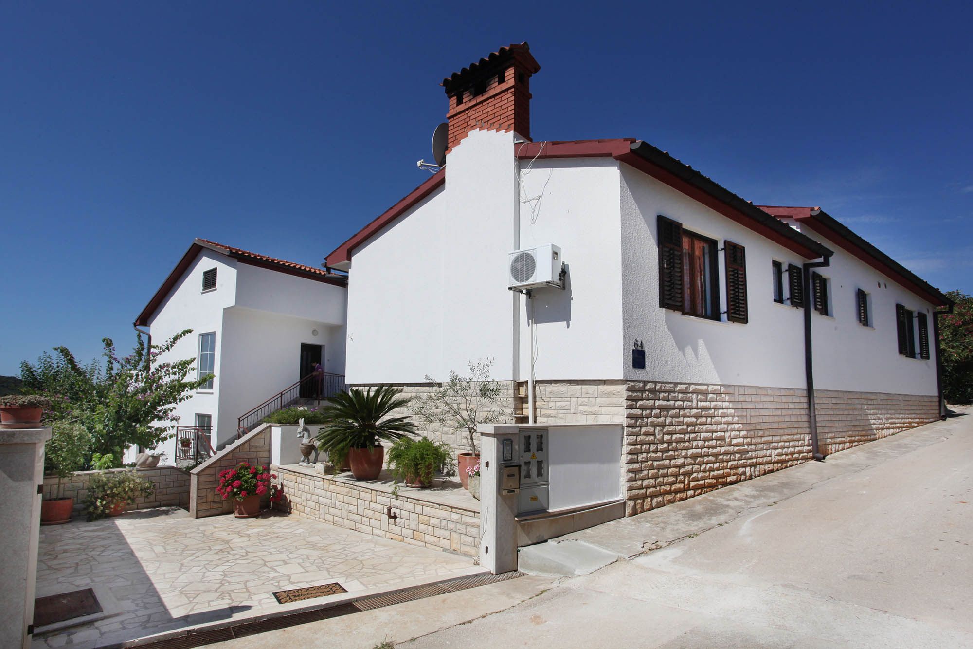 Apartments Patricia 71672-A3