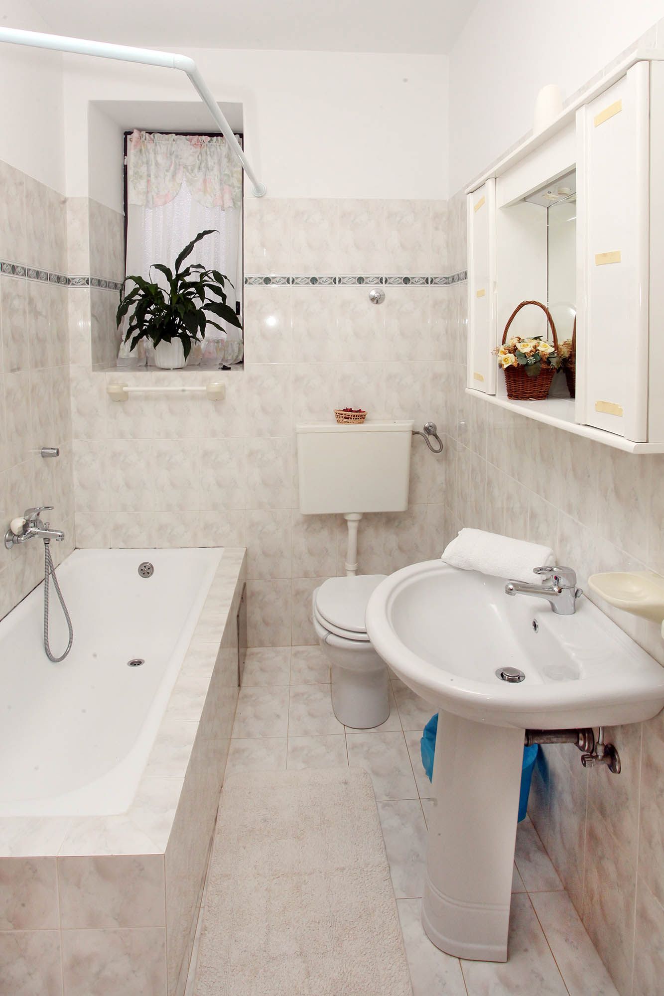 Apartments Patricia 71672-A3