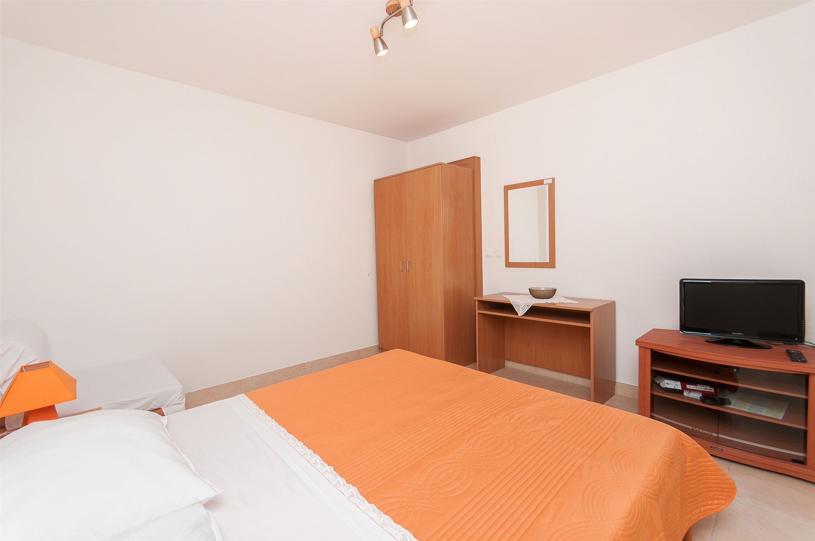 Apartments Ante 36231-A4
