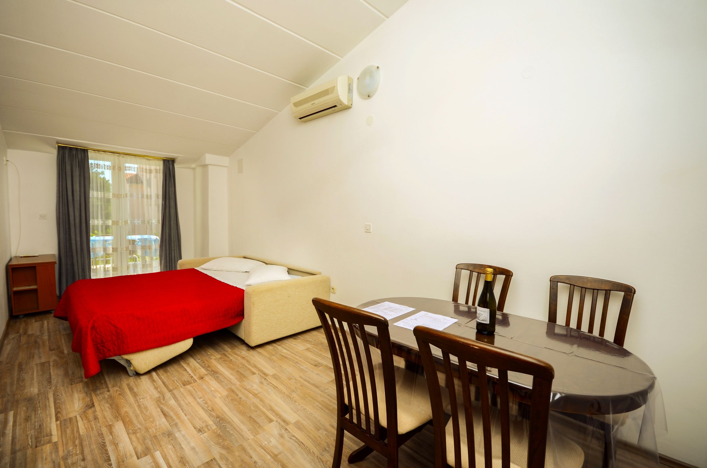 Apartments Romano 70661-A2