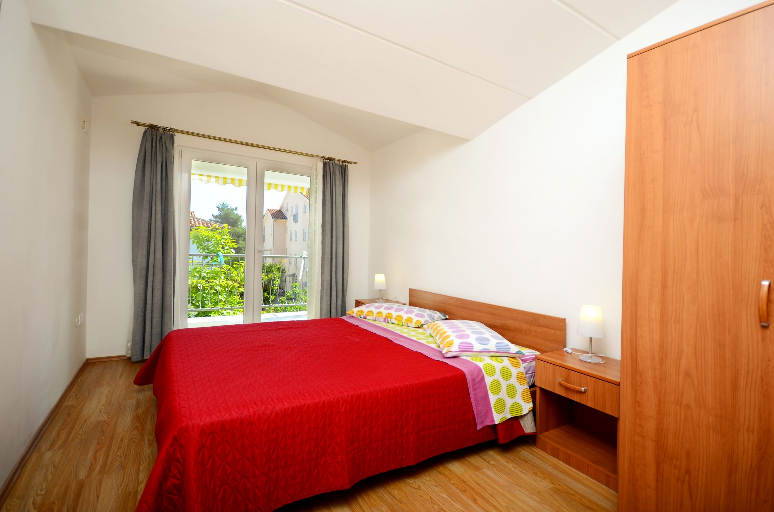 Apartments Romano 70661-A2