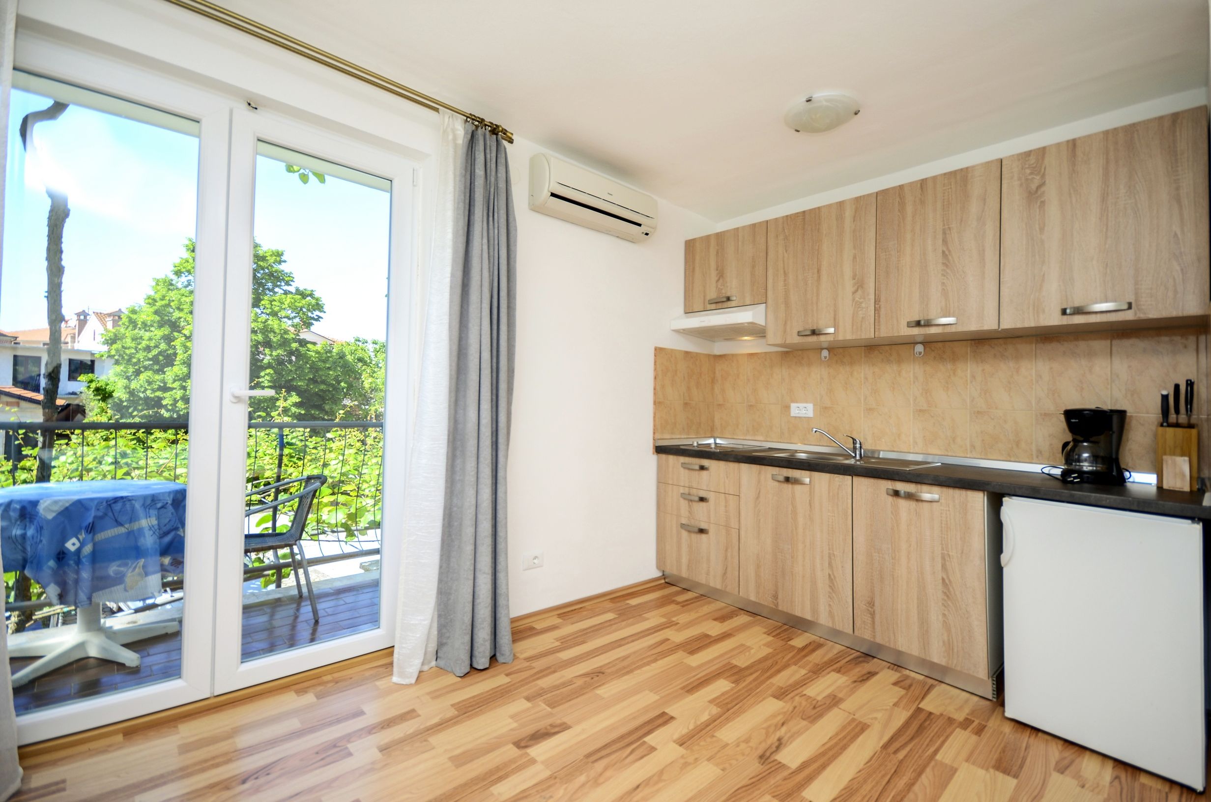 Apartments Romano 70661-A4