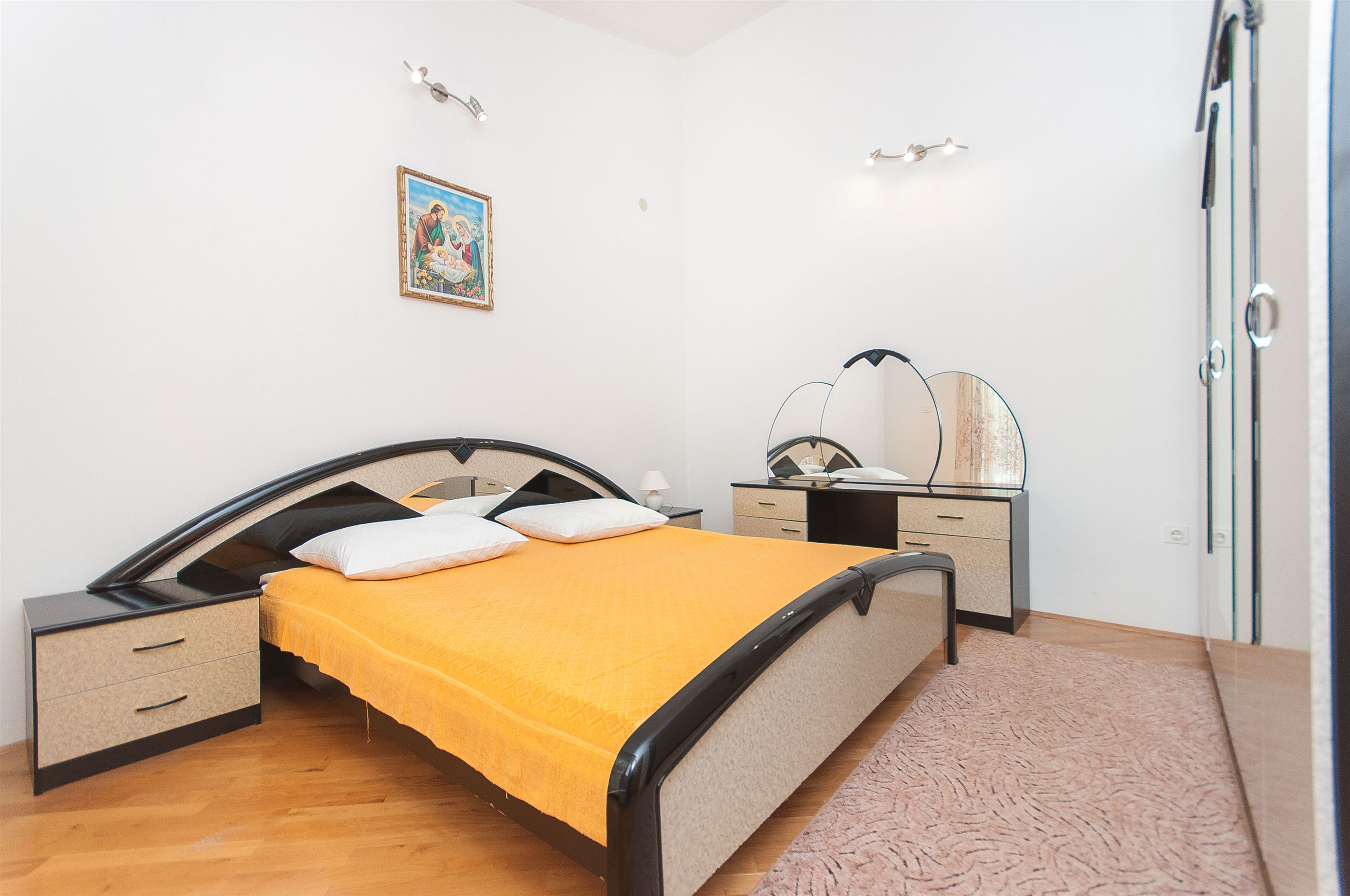 Apartments Nataša 32351-A3