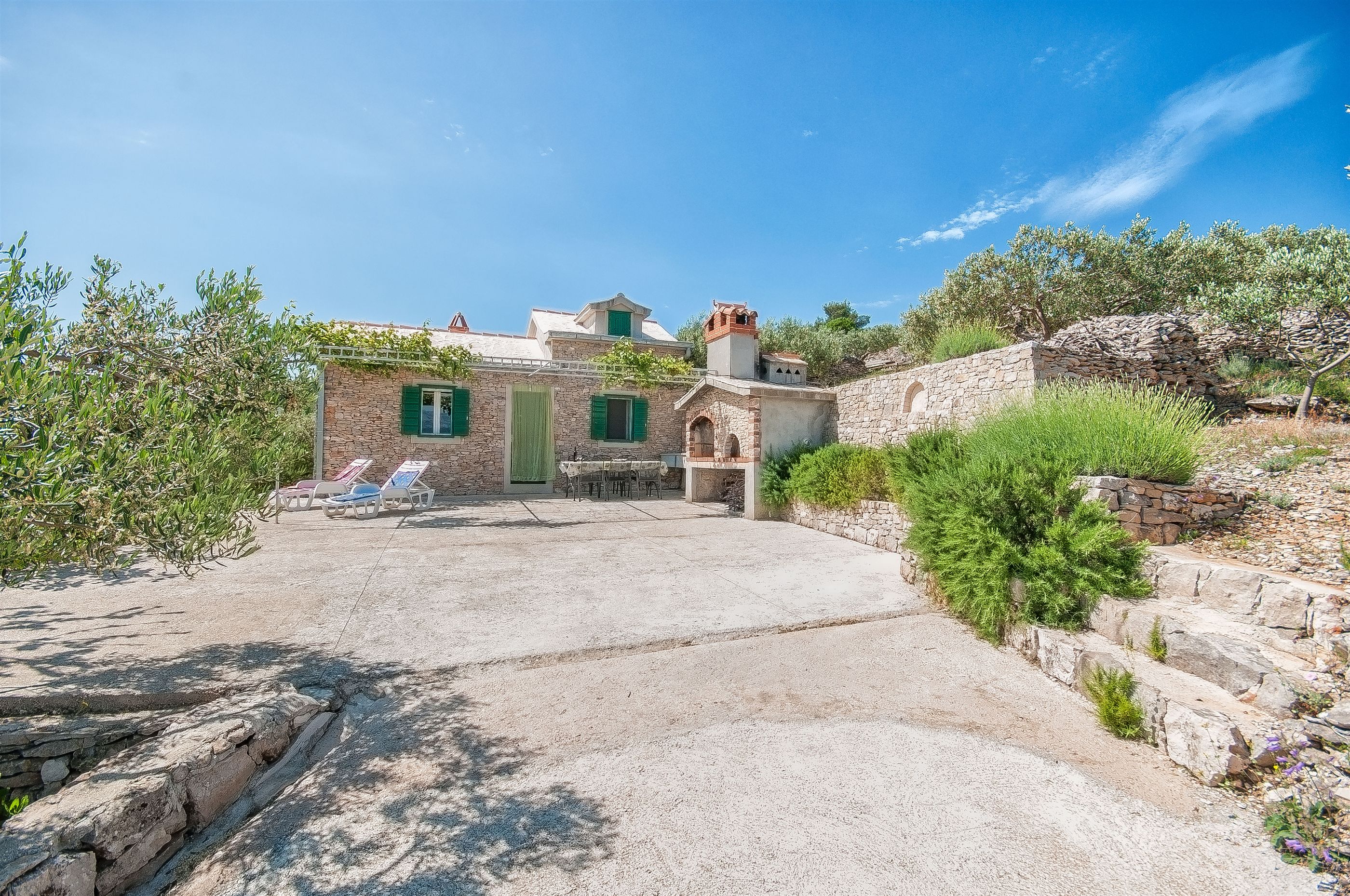 House Vela Lozna 43292-K1