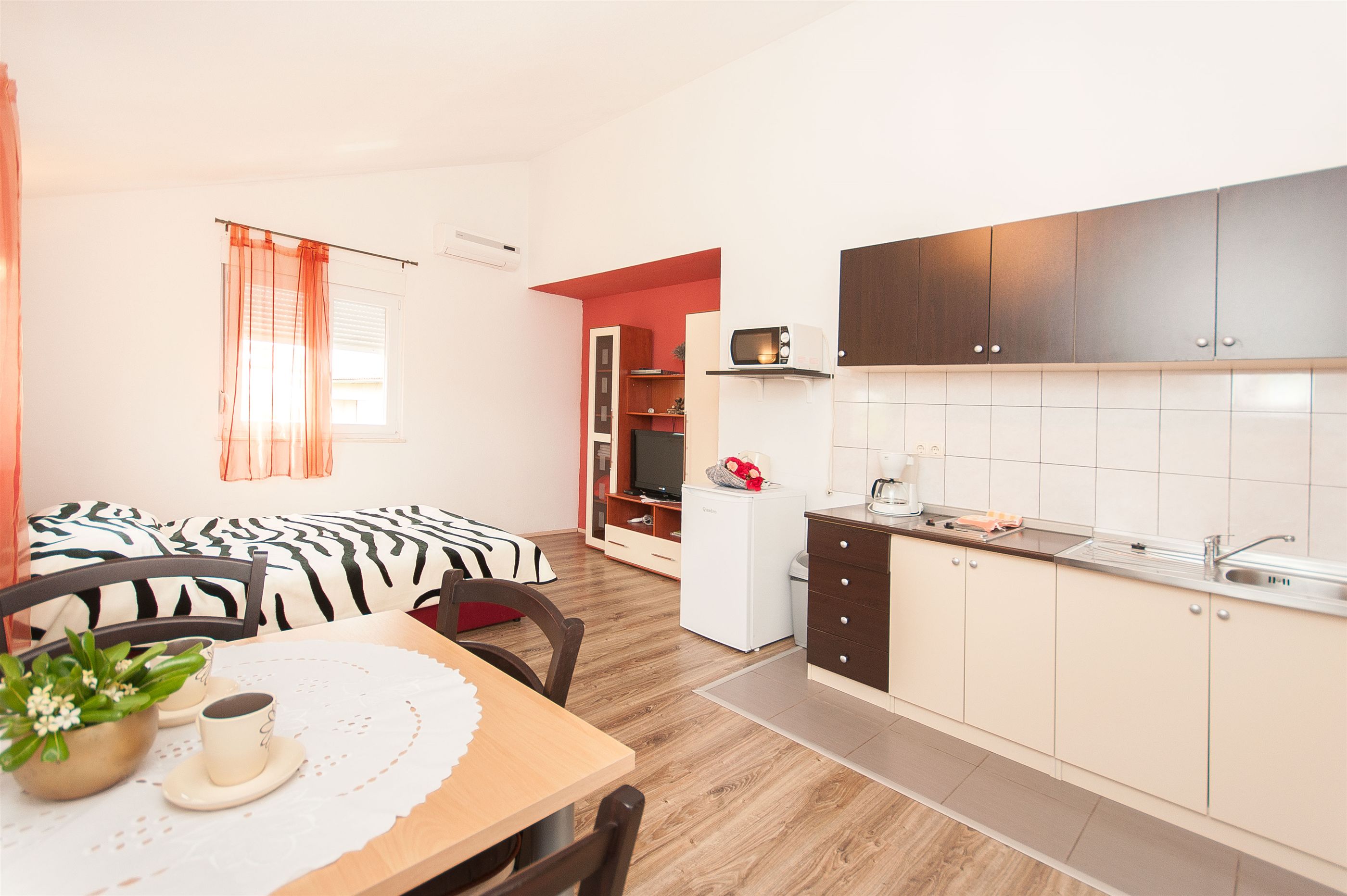Apartments Tatjana 27191-A3