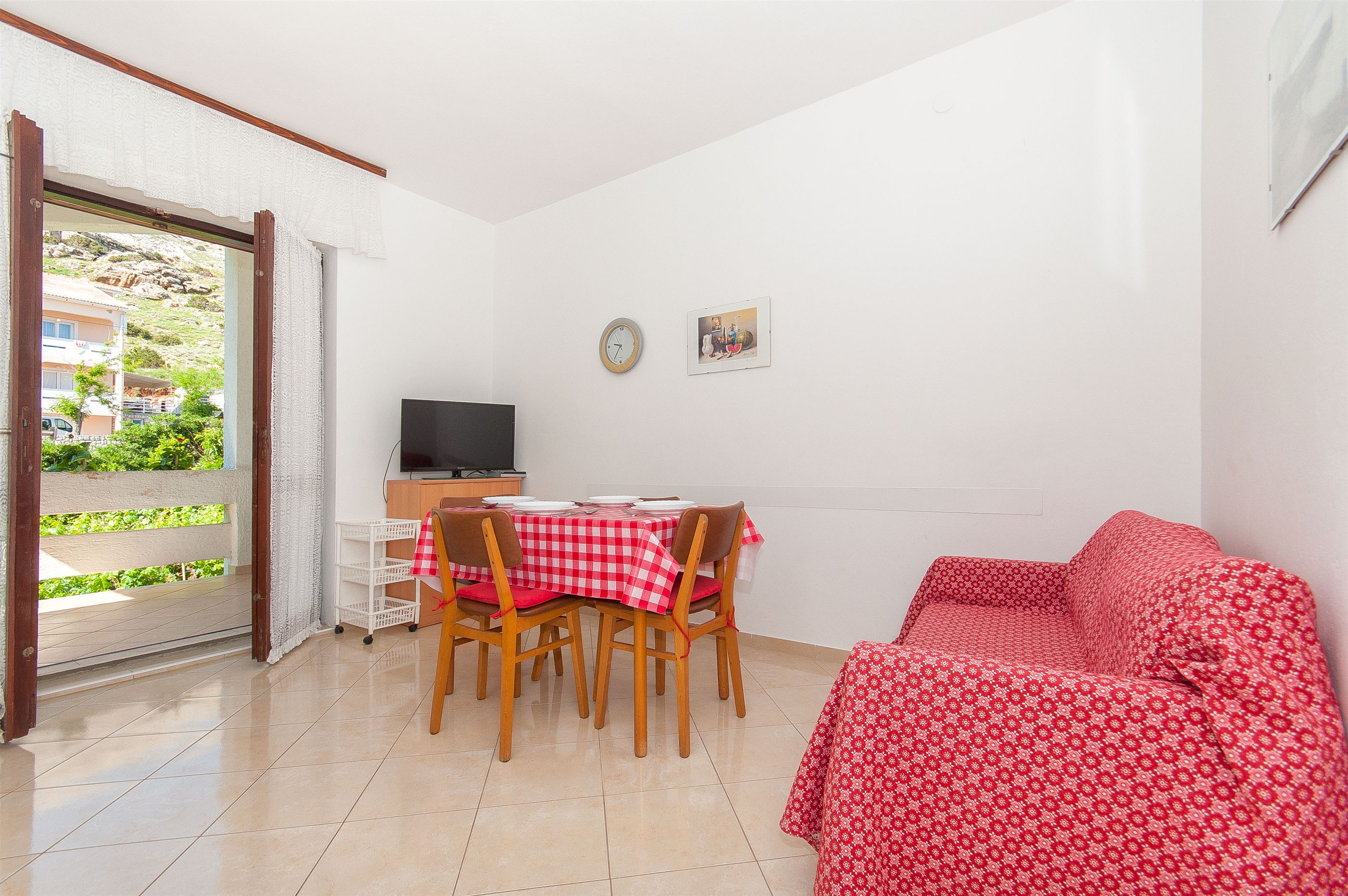 Apartments Mate 23961-A3