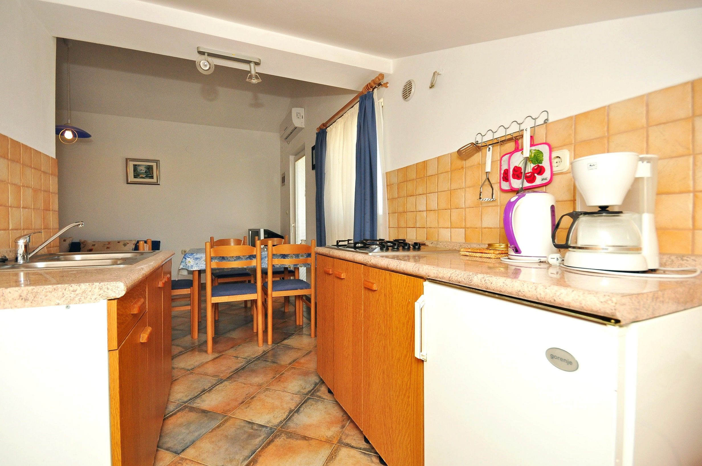 Apartments Anđelo 23931-A1