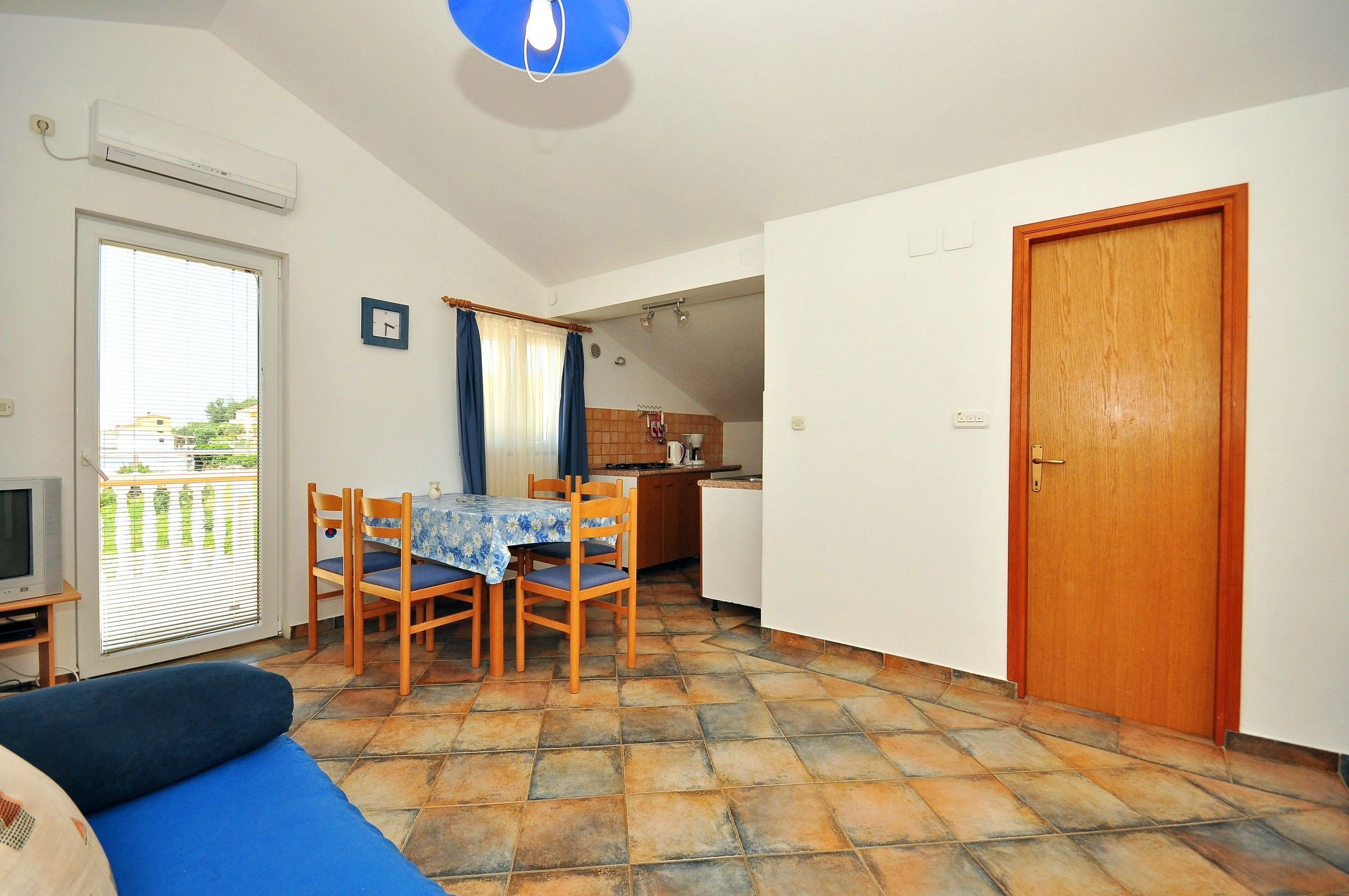 Apartments Anđelo 23931-A1