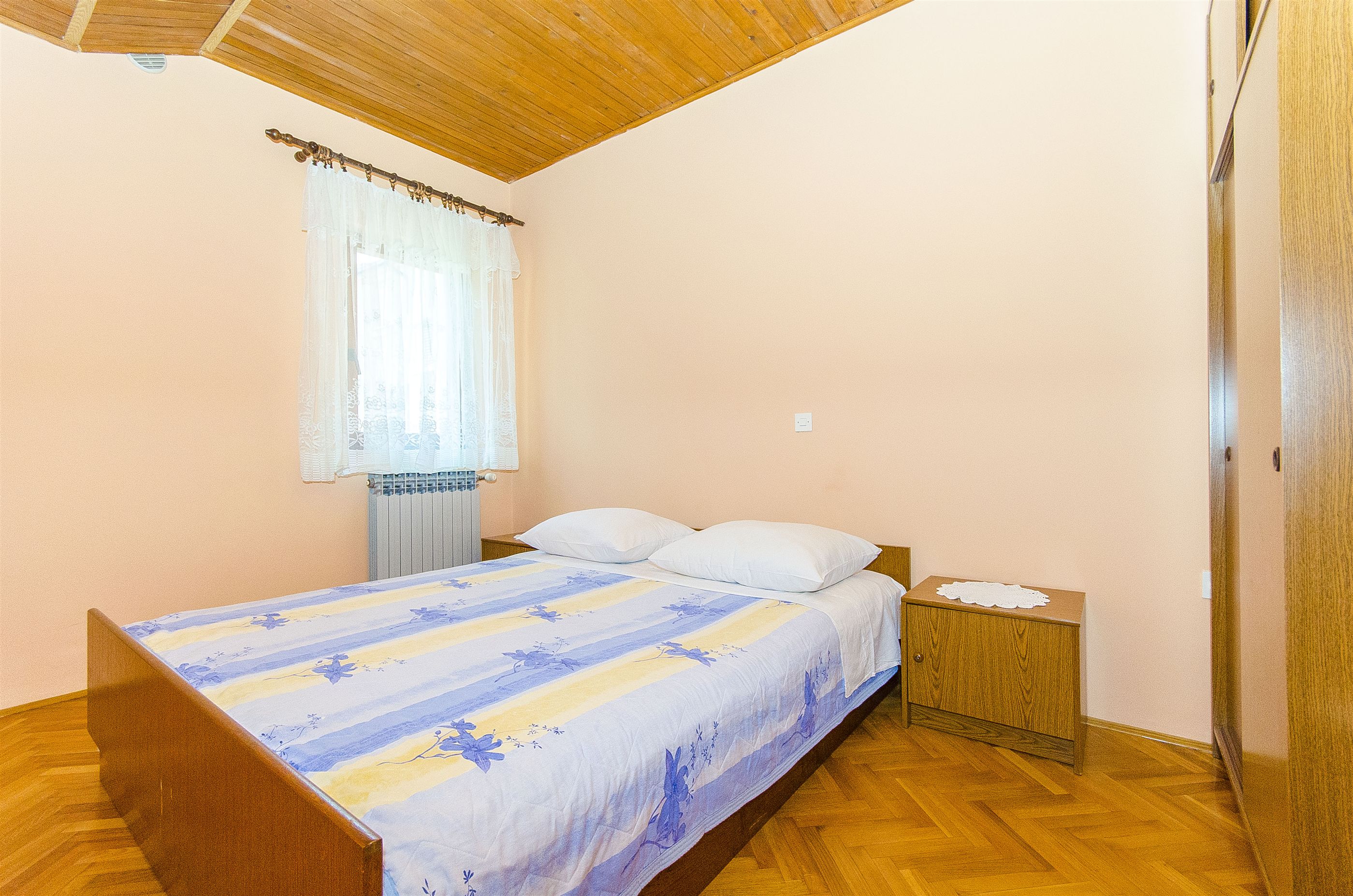 Apartments Marinko 37171-A5