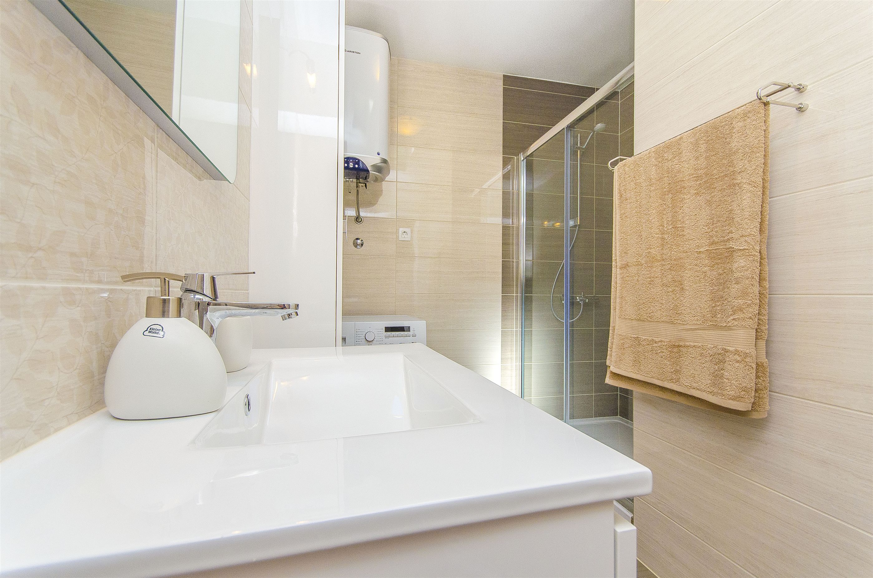 Apartment Nena 34461-A3