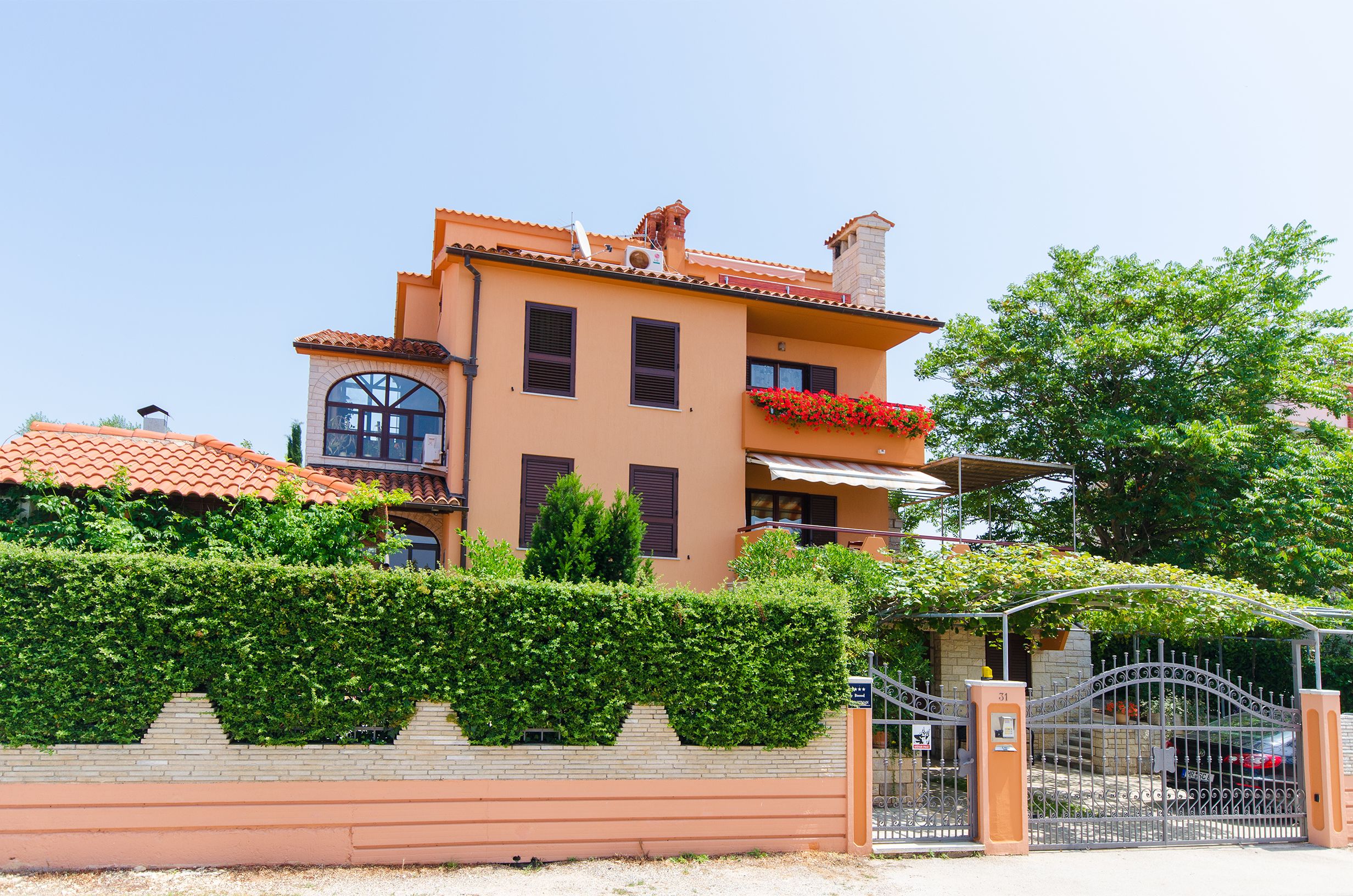 Apartment Ecio 70611-A2