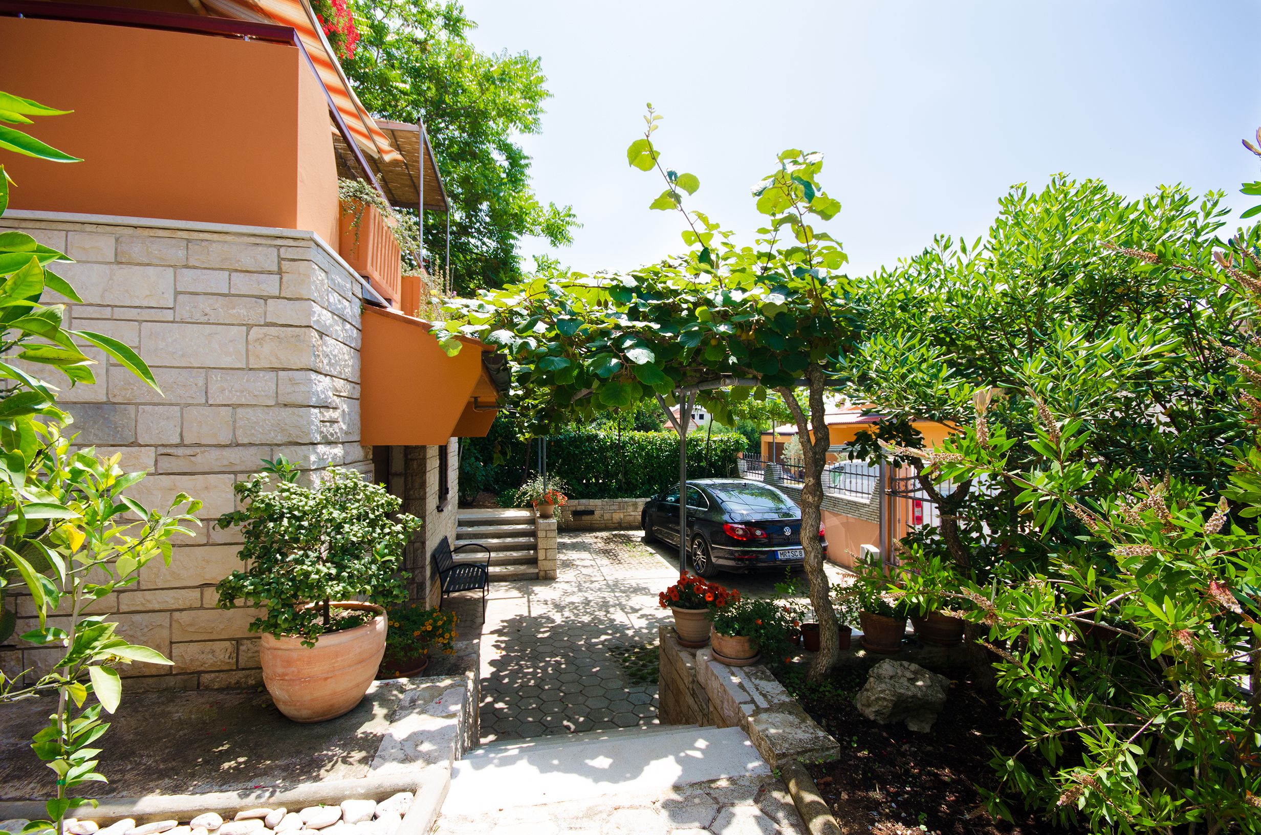 Apartment Ecio 70611-A2