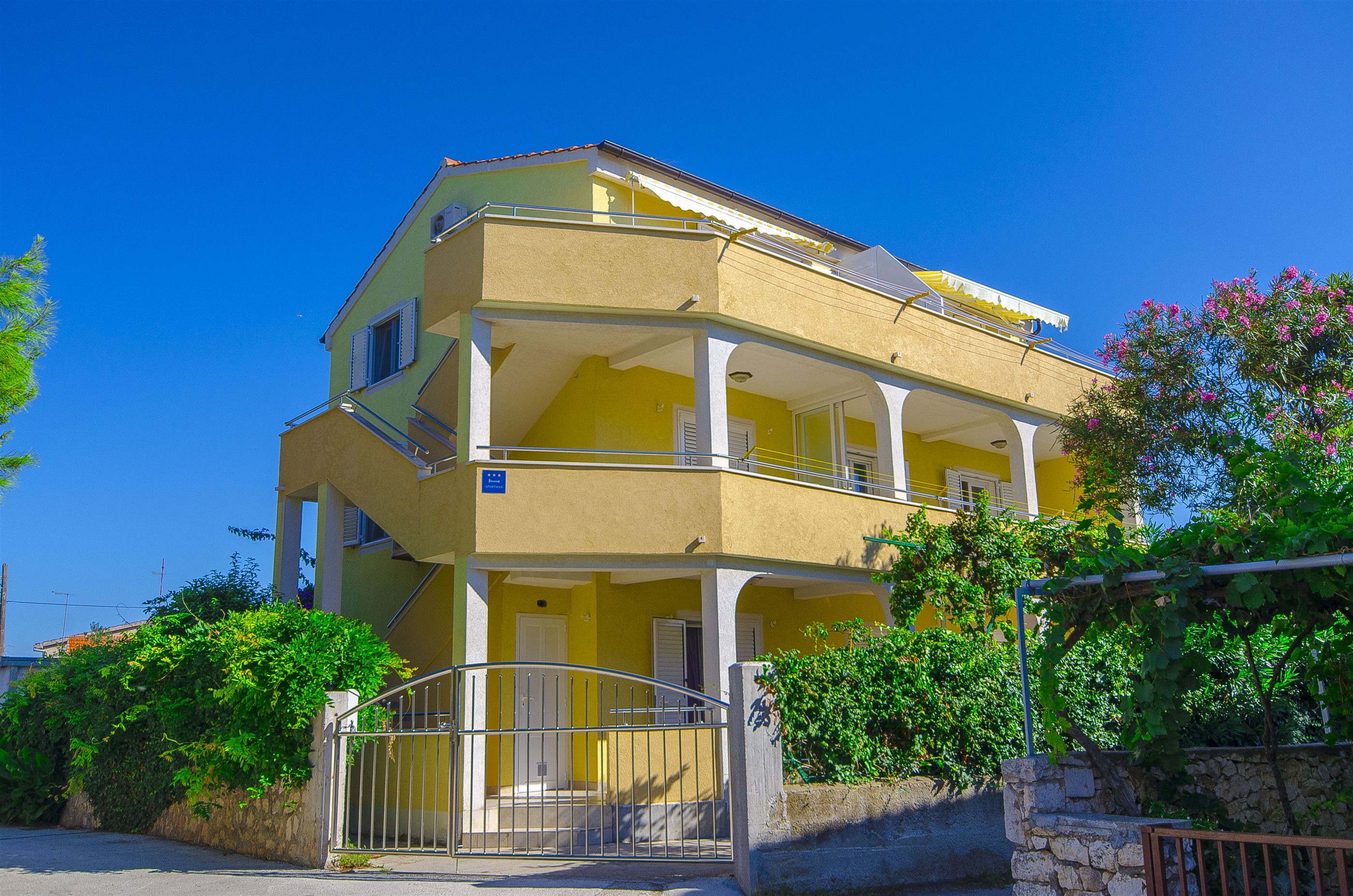 Apartments Kata 28261-A1