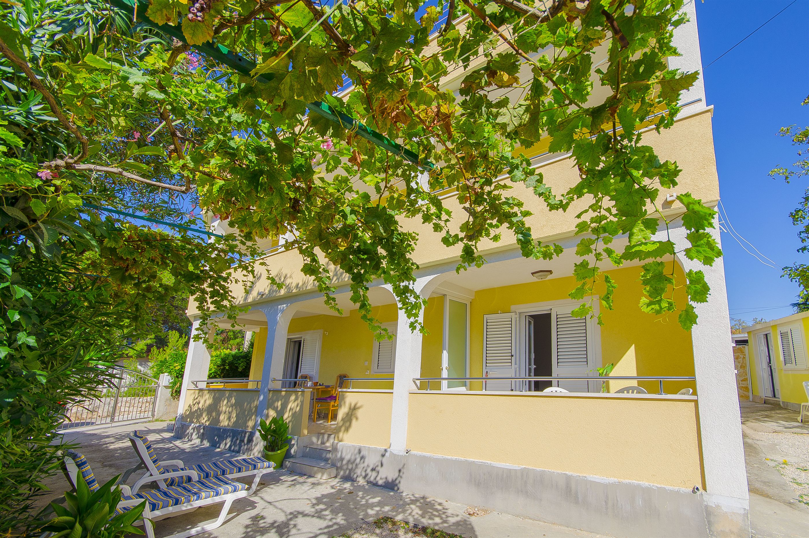 Apartments Kata 28261-A1