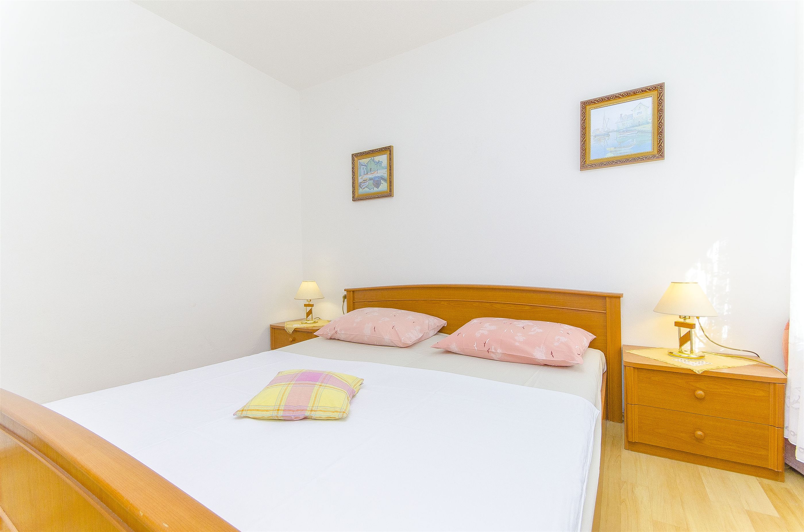 Apartments Pera 25441-A5
