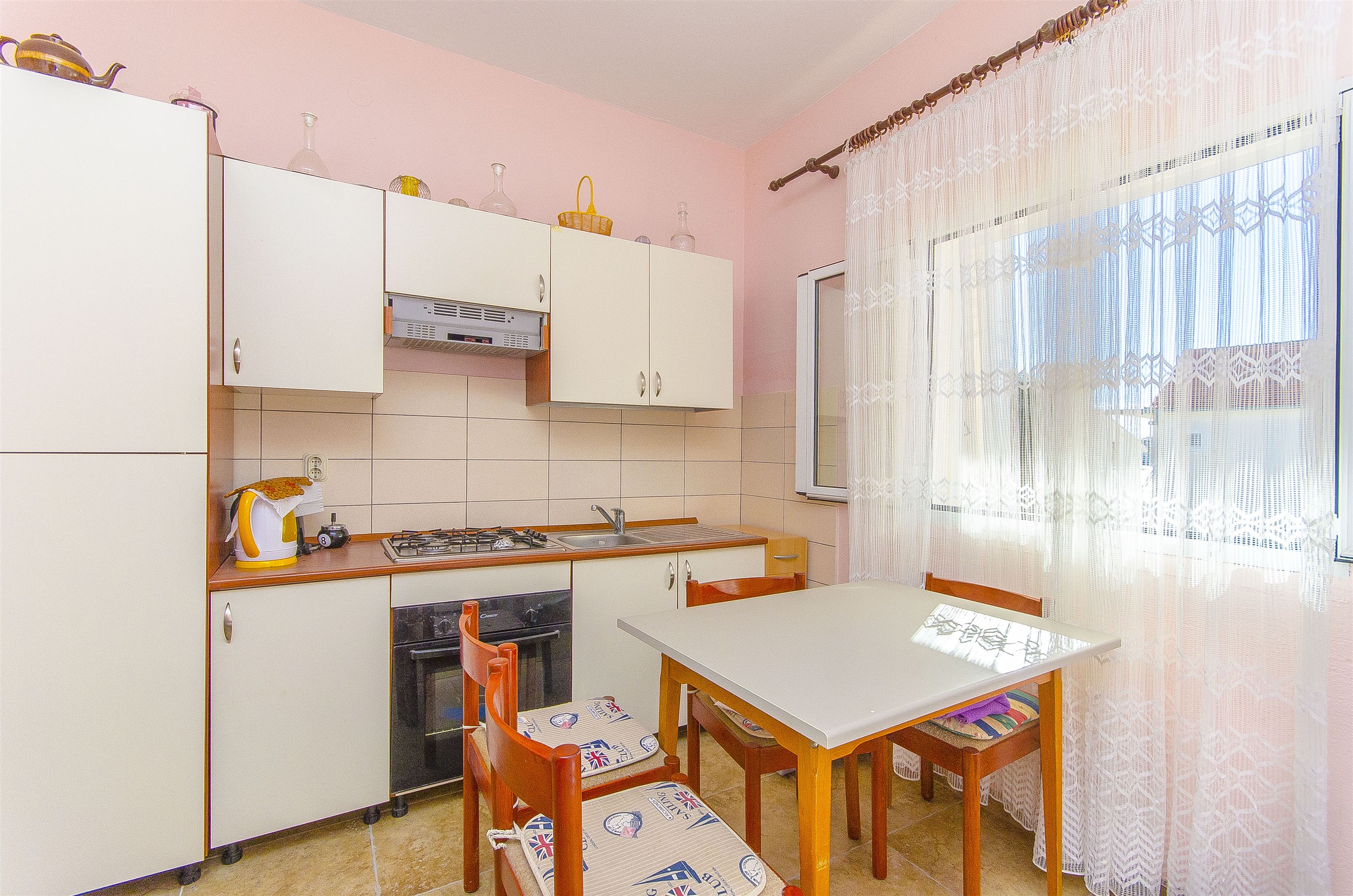 Apartments Pera 25441-A5