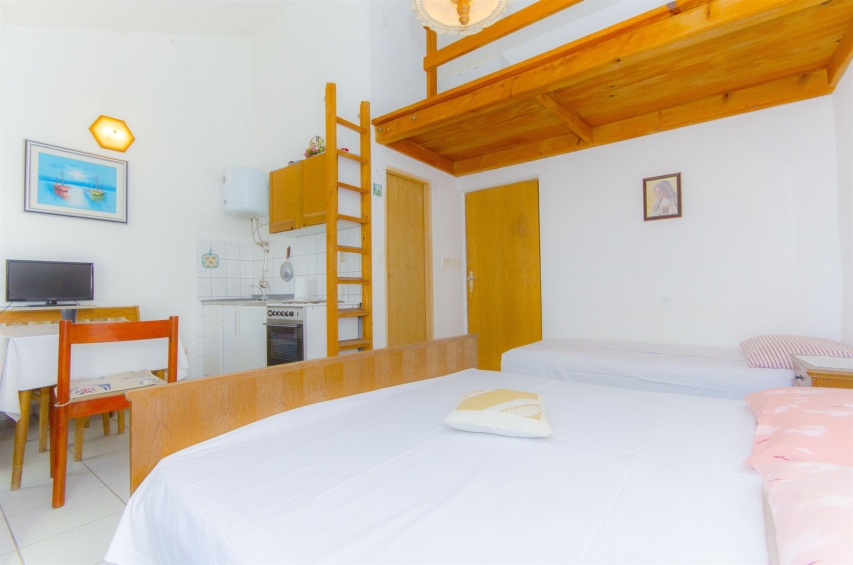 Apartments Pera 25441-A4