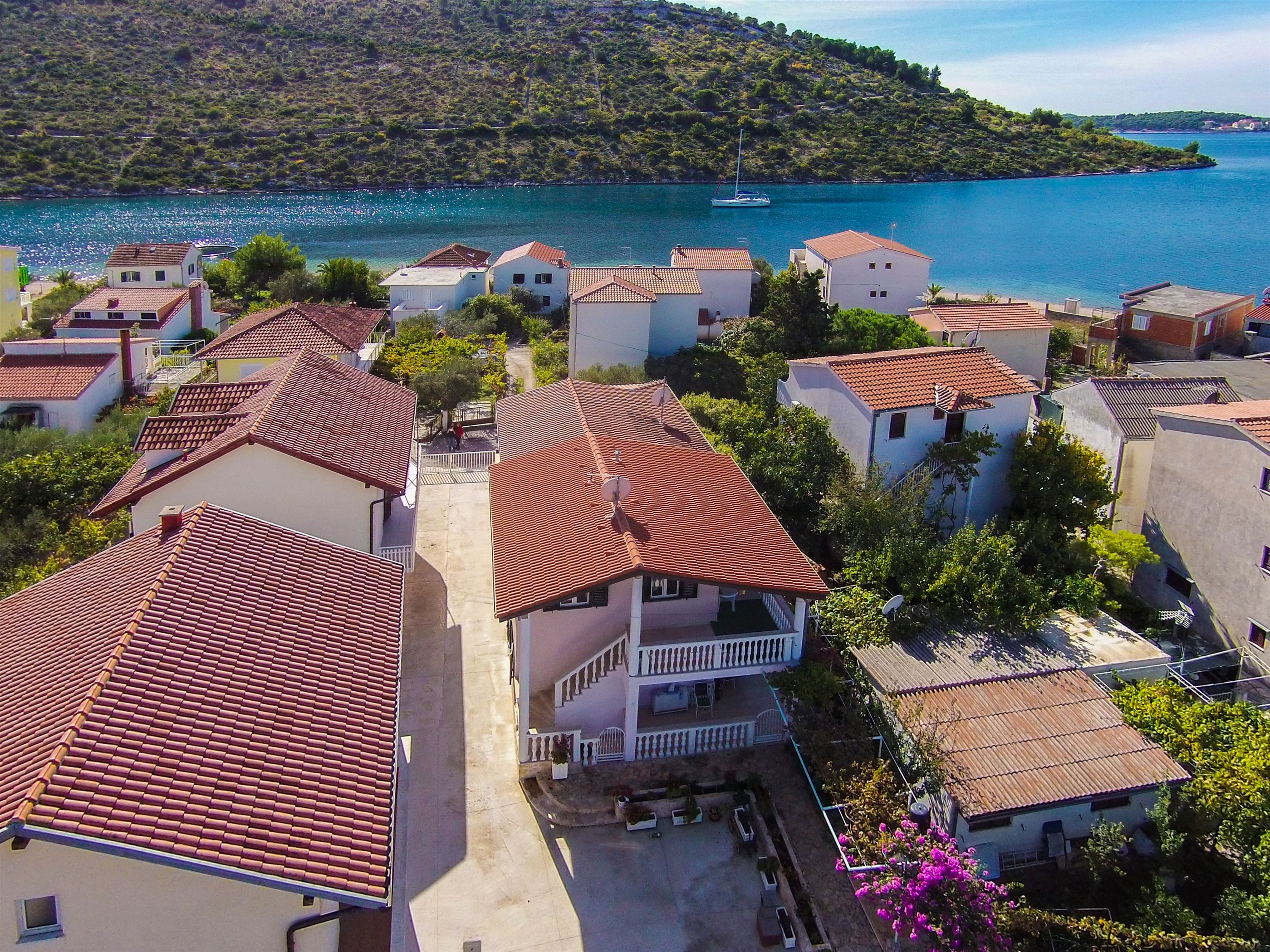 House Lucija 28841-K1