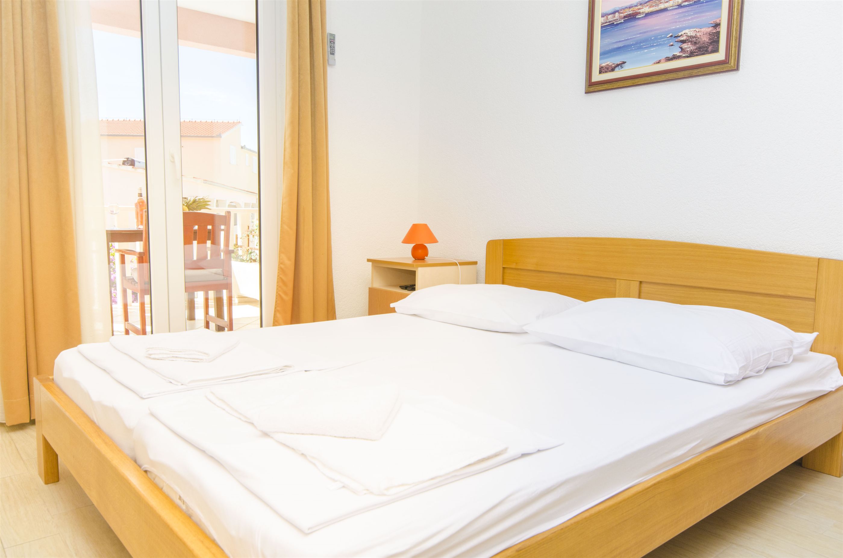 Apartments Tiho i Pave 28231-A4