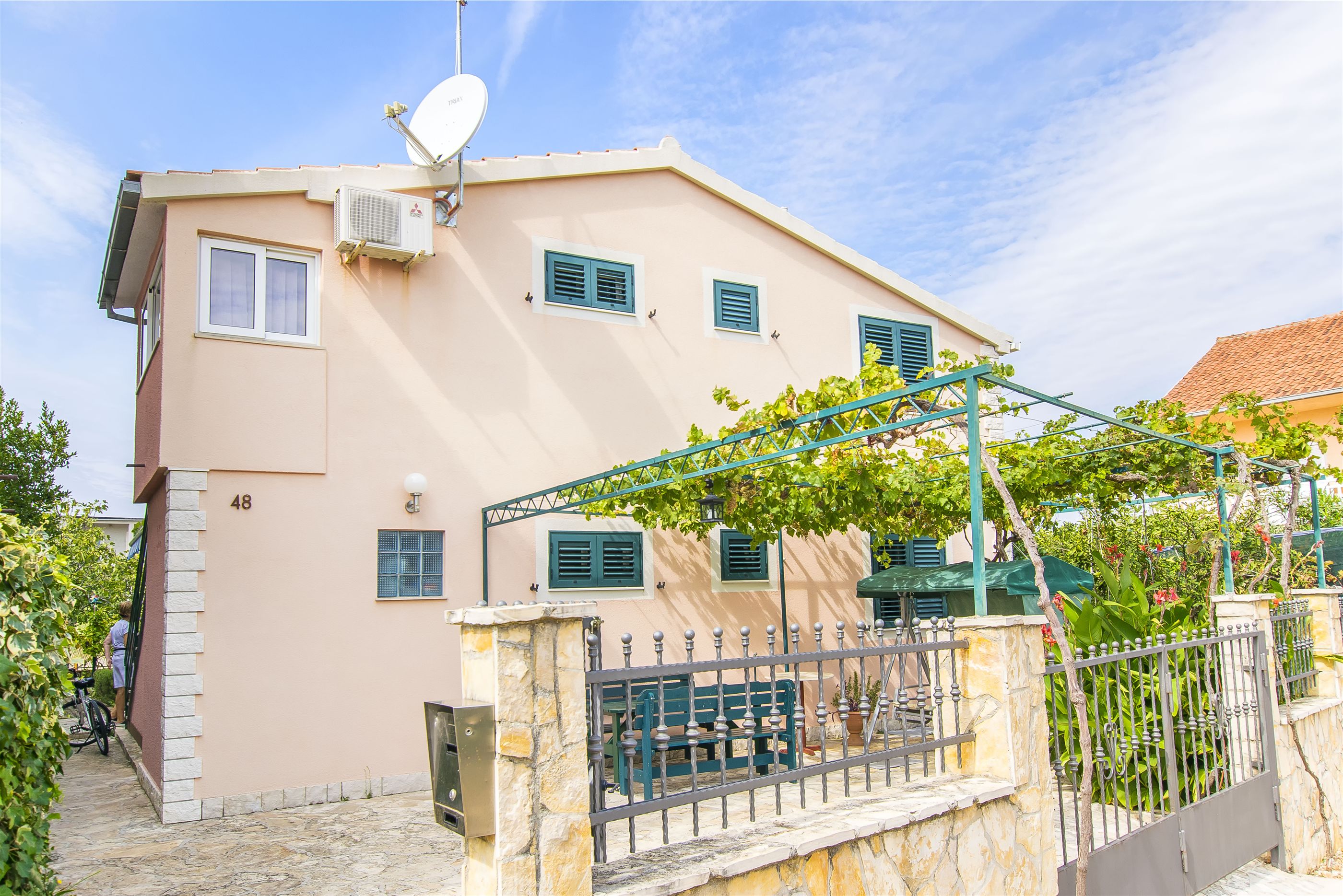 Apartments Nives 24421-A2