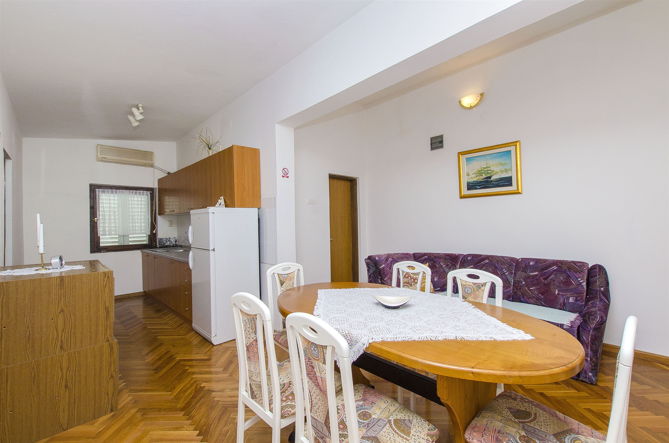 Apartments Vladimir 21671-A2