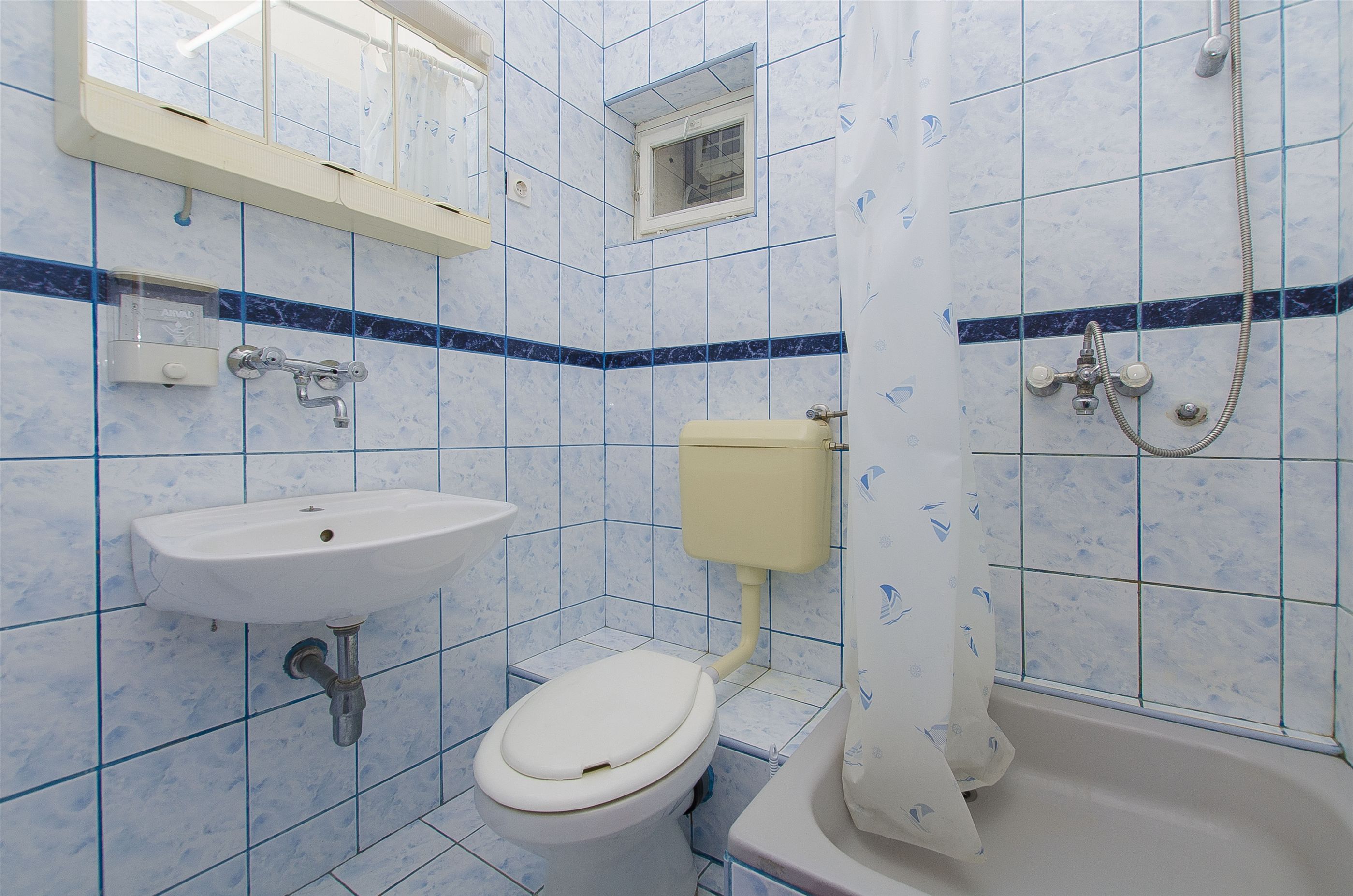 Apartments Vladimir 21671-A2
