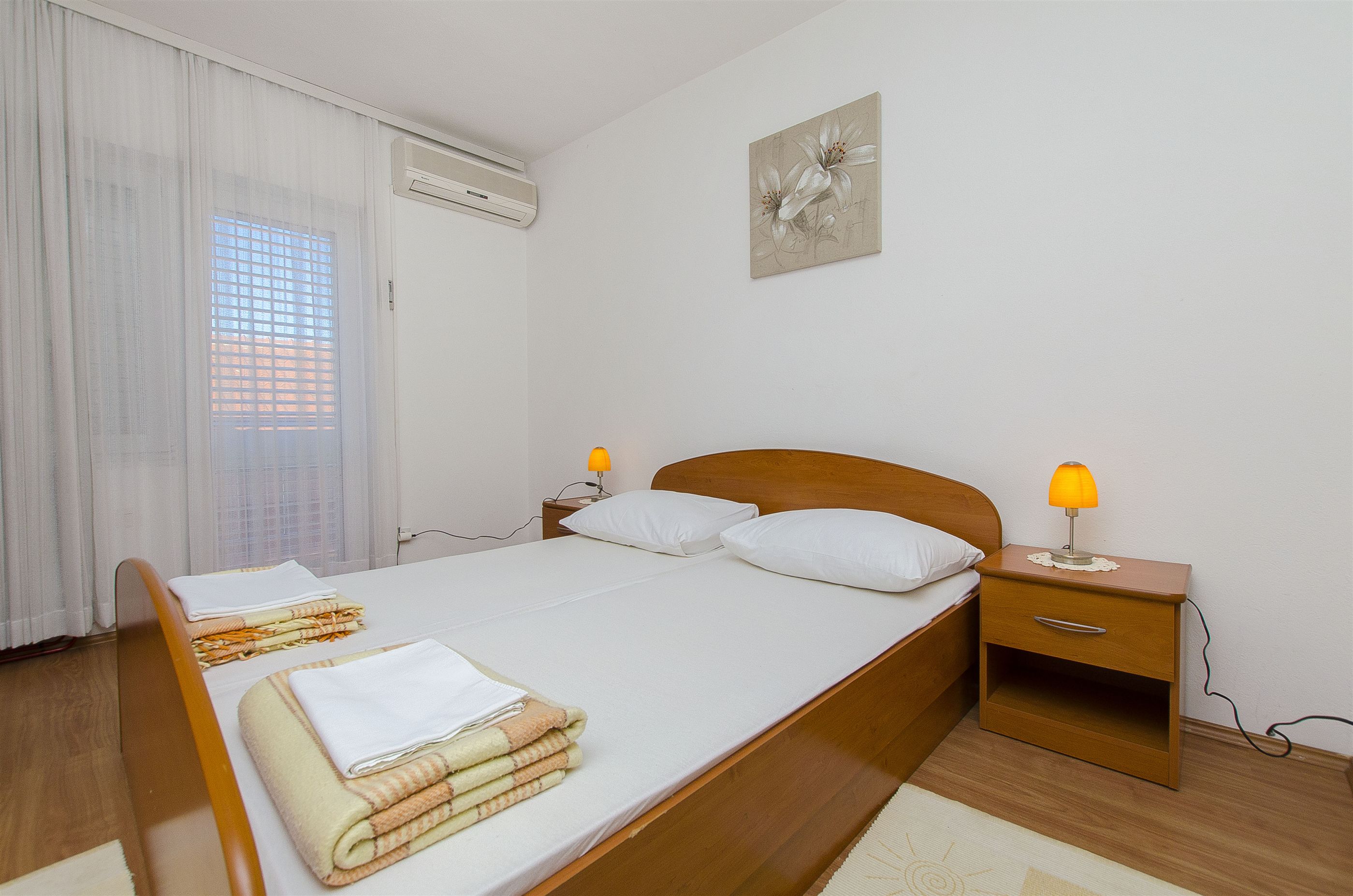 Apartments Rada 26811-A1