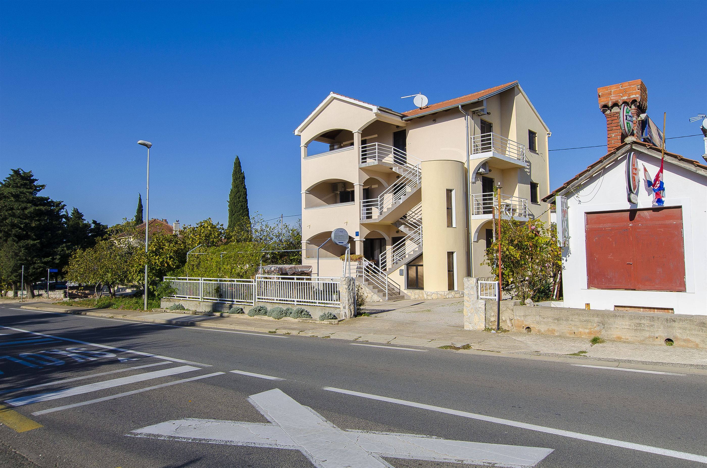 Apartments Marko 22081-A1